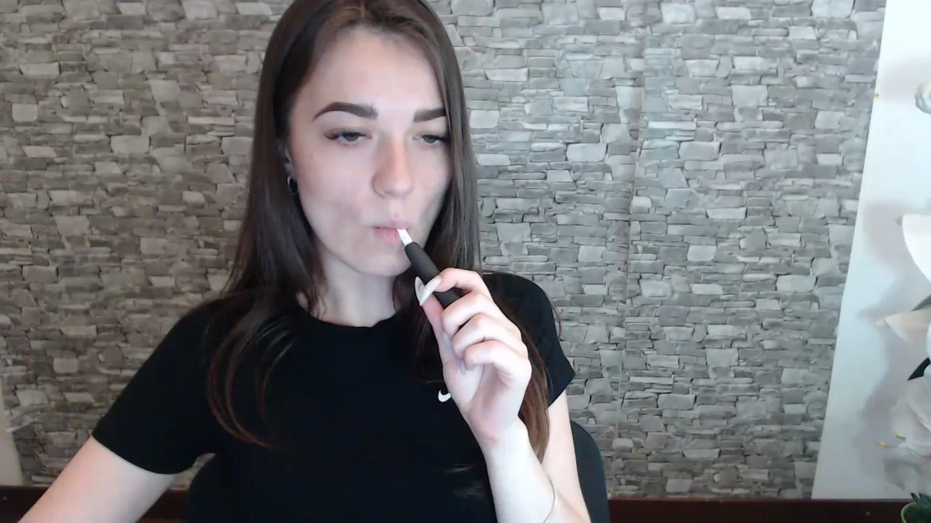 Gallery image thumbnail from Eva_Eldis's myfreecams stream on, 06/27/2023, 13:20 image 5 of 20