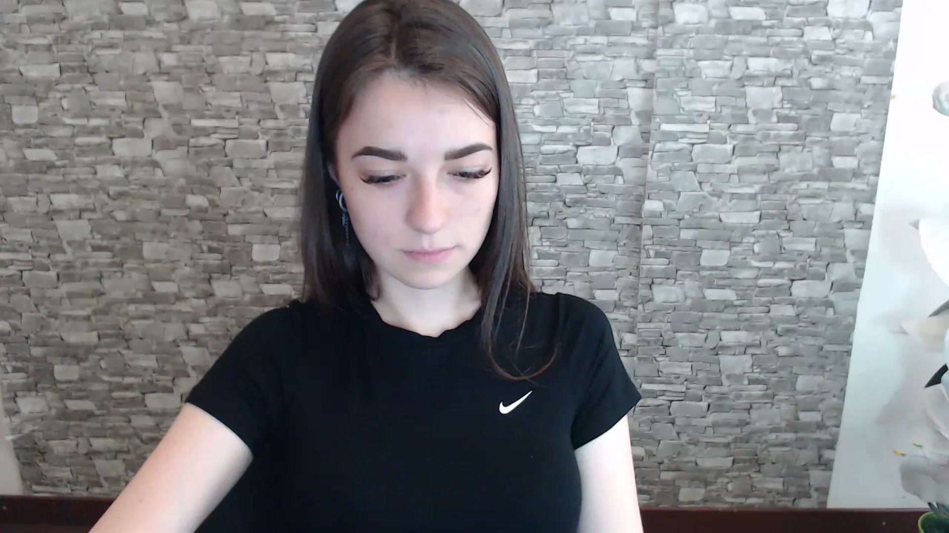 Gallery image thumbnail from Eva_Eldis's myfreecams stream on, 06/27/2023, 13:20 image 1 of 20
