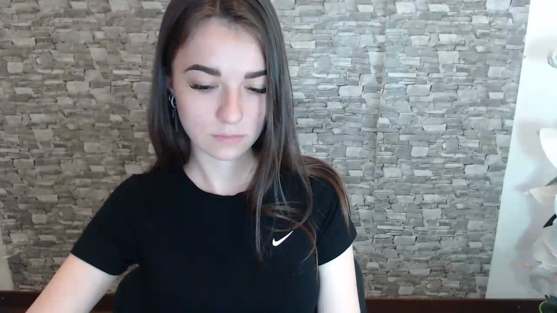 Gallery image thumbnail from Eva_Eldis's myfreecams stream on, 06/27/2023, 13:20 image 14 of 20