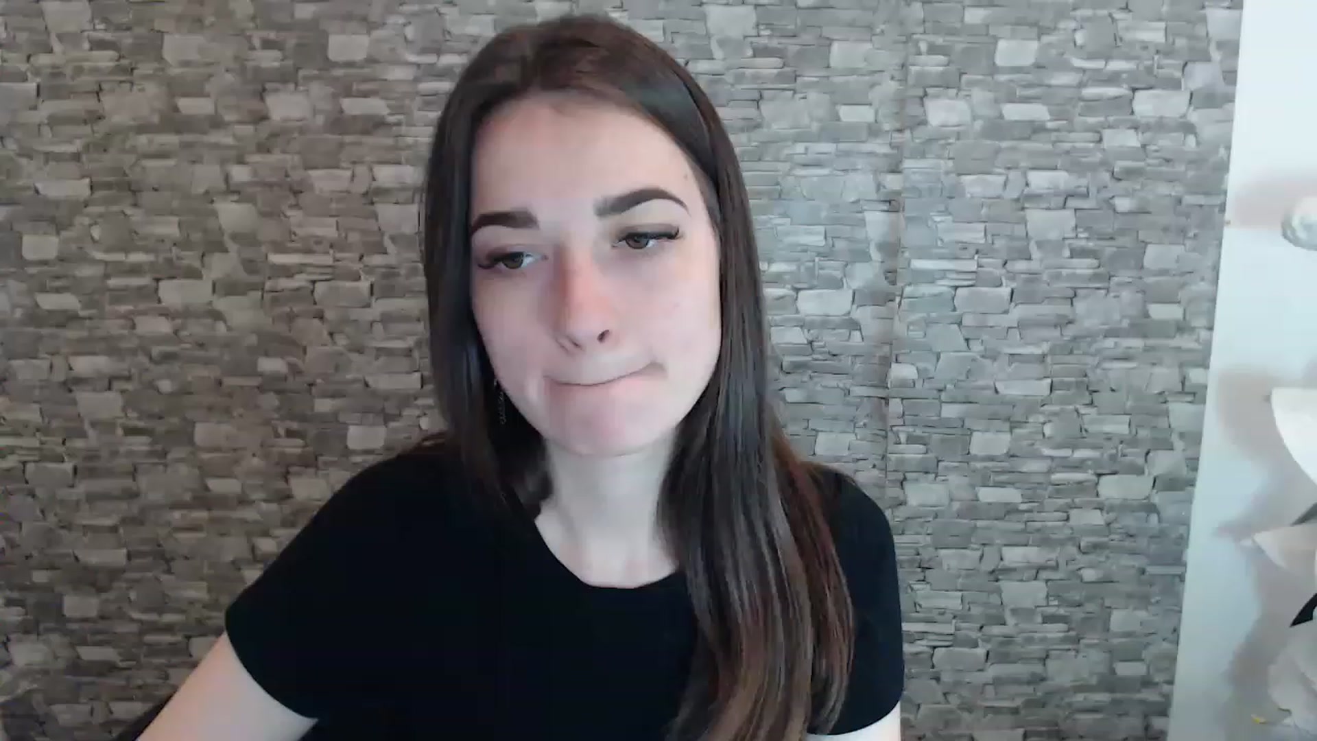Gallery image thumbnail from Eva_Eldis's myfreecams stream on, 06/27/2023, 16:10 image 5 of 20