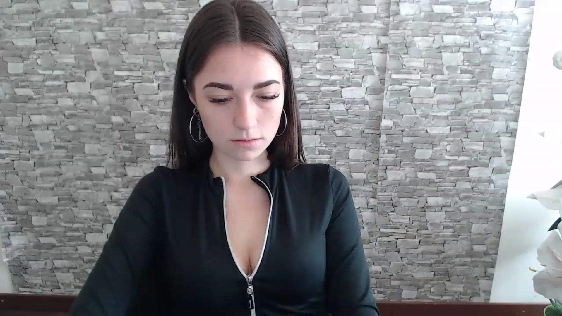 Gallery image thumbnail from Eva_Eldis's myfreecams stream on, 06/29/2023, 07:49 image 16 of 20