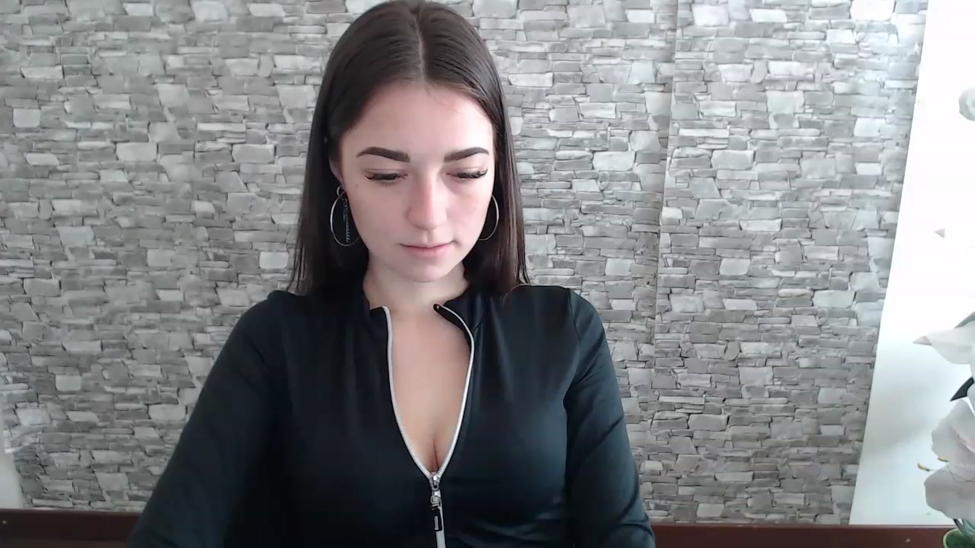 Gallery image thumbnail from Eva_Eldis's myfreecams stream on, 06/29/2023, 07:49 image 18 of 20