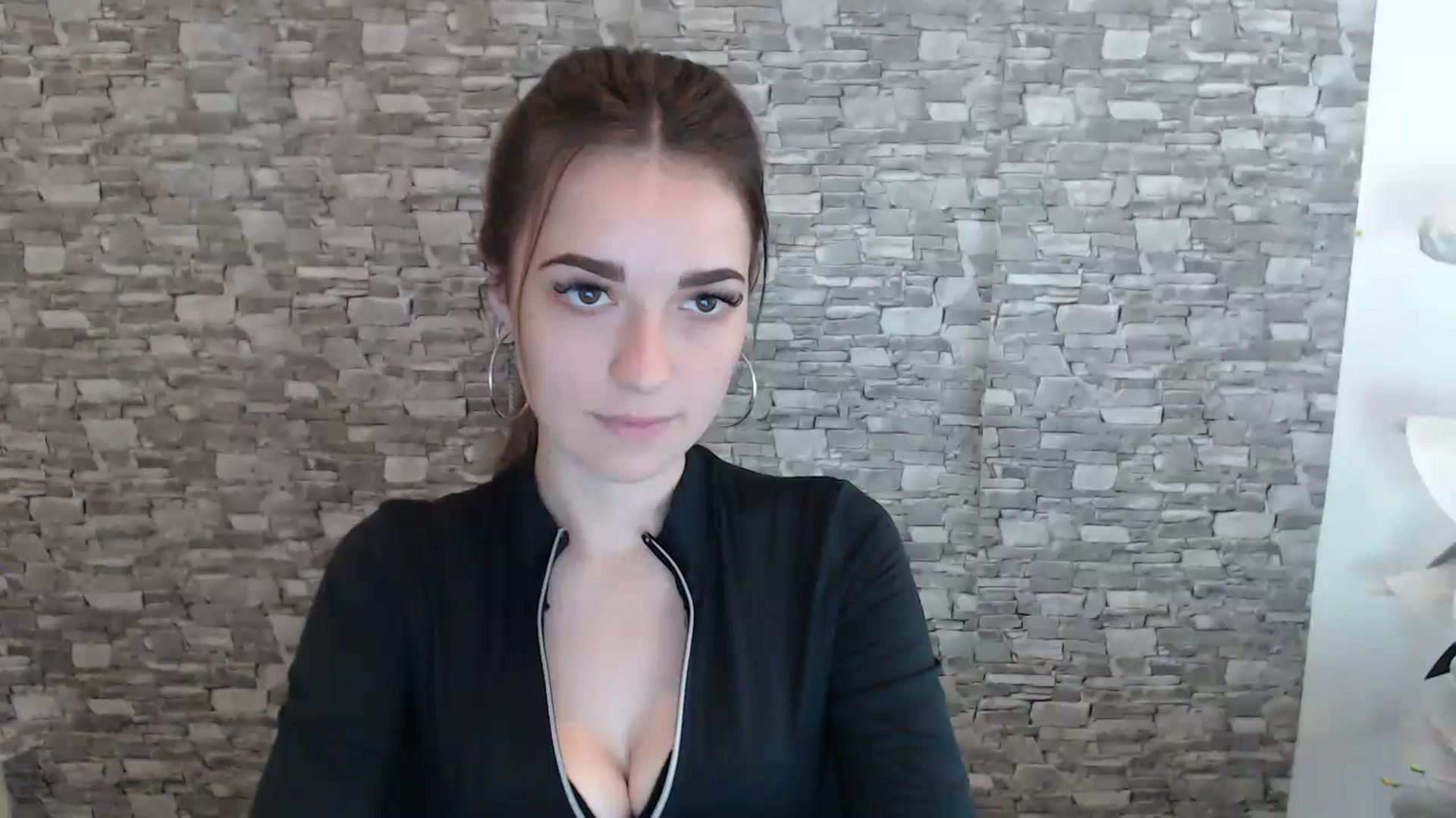 Gallery image thumbnail from Eva_Eldis's myfreecams stream on, 06/29/2023, 09:51 image 5 of 20