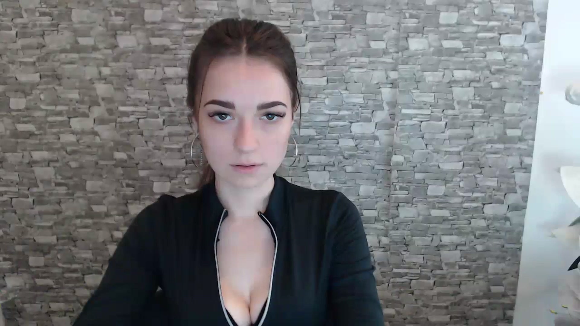 Gallery image thumbnail from Eva_Eldis's myfreecams stream on, 06/29/2023, 09:51 image 3 of 20