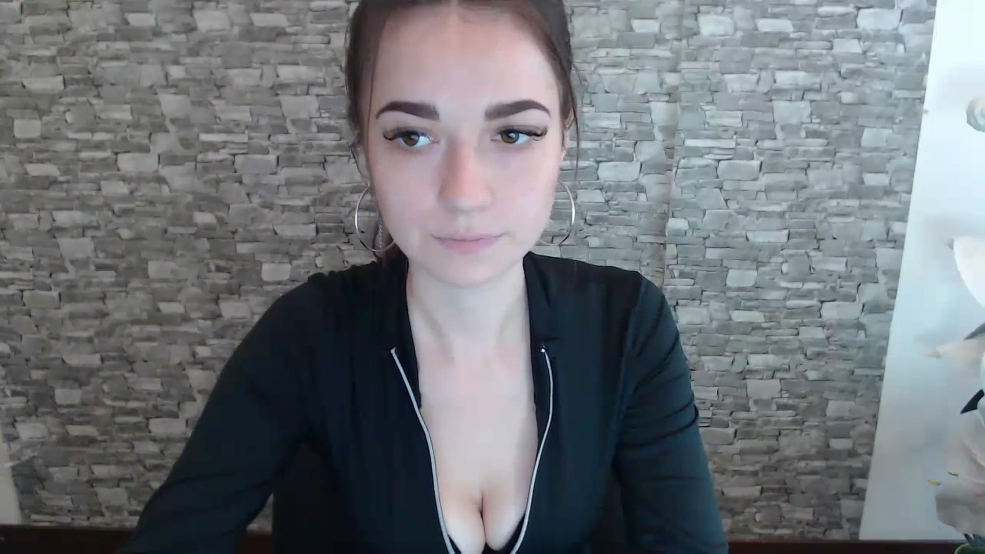 Gallery image thumbnail from Eva_Eldis's myfreecams stream on, 06/29/2023, 09:51 image 20 of 20