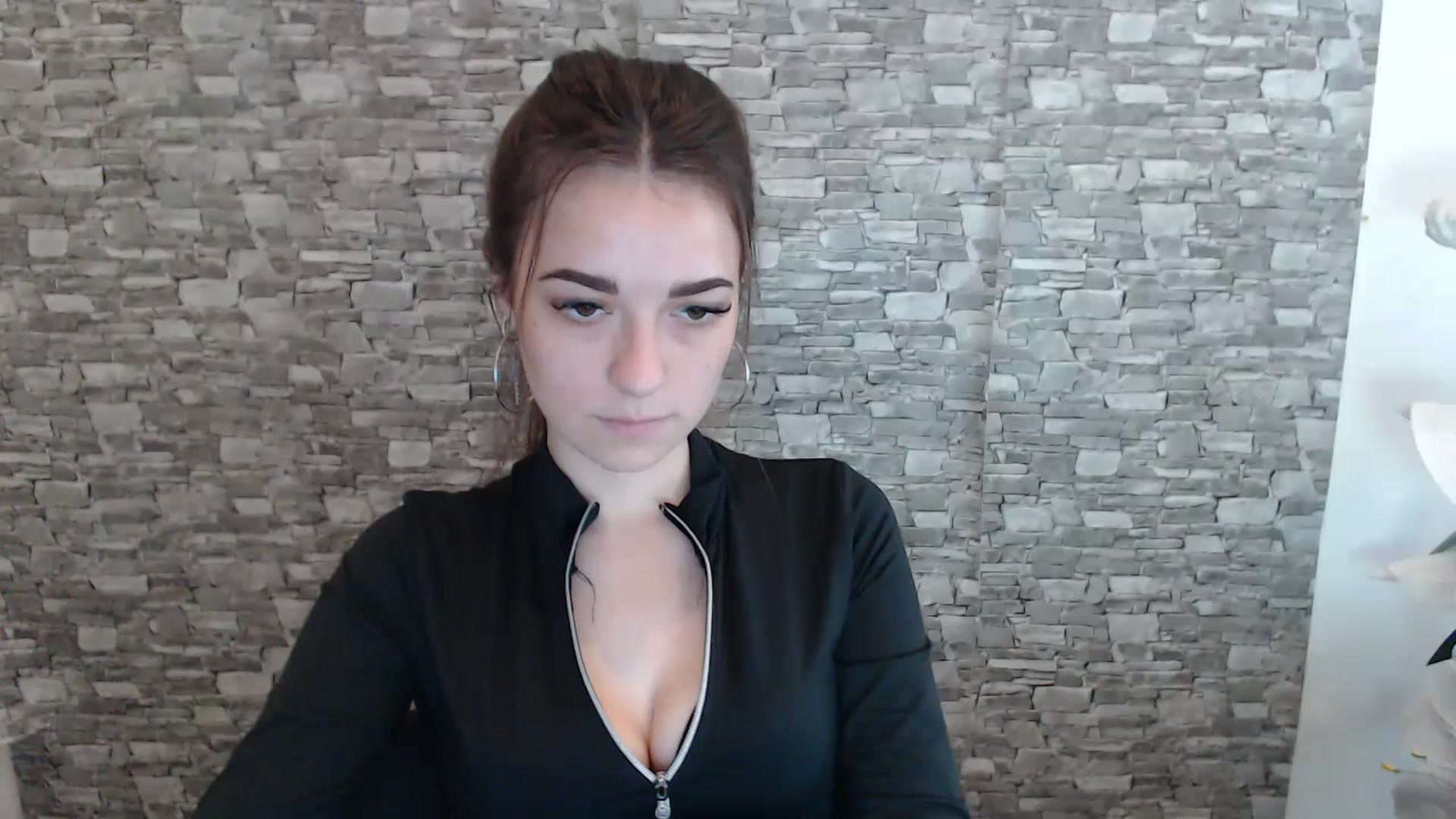 Gallery image thumbnail from Eva_Eldis's myfreecams stream on, 06/29/2023, 11:39 image 7 of 20