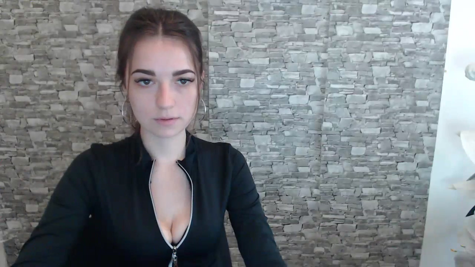 Gallery image thumbnail from Eva_Eldis's myfreecams stream on, 06/29/2023, 11:39 image 20 of 20
