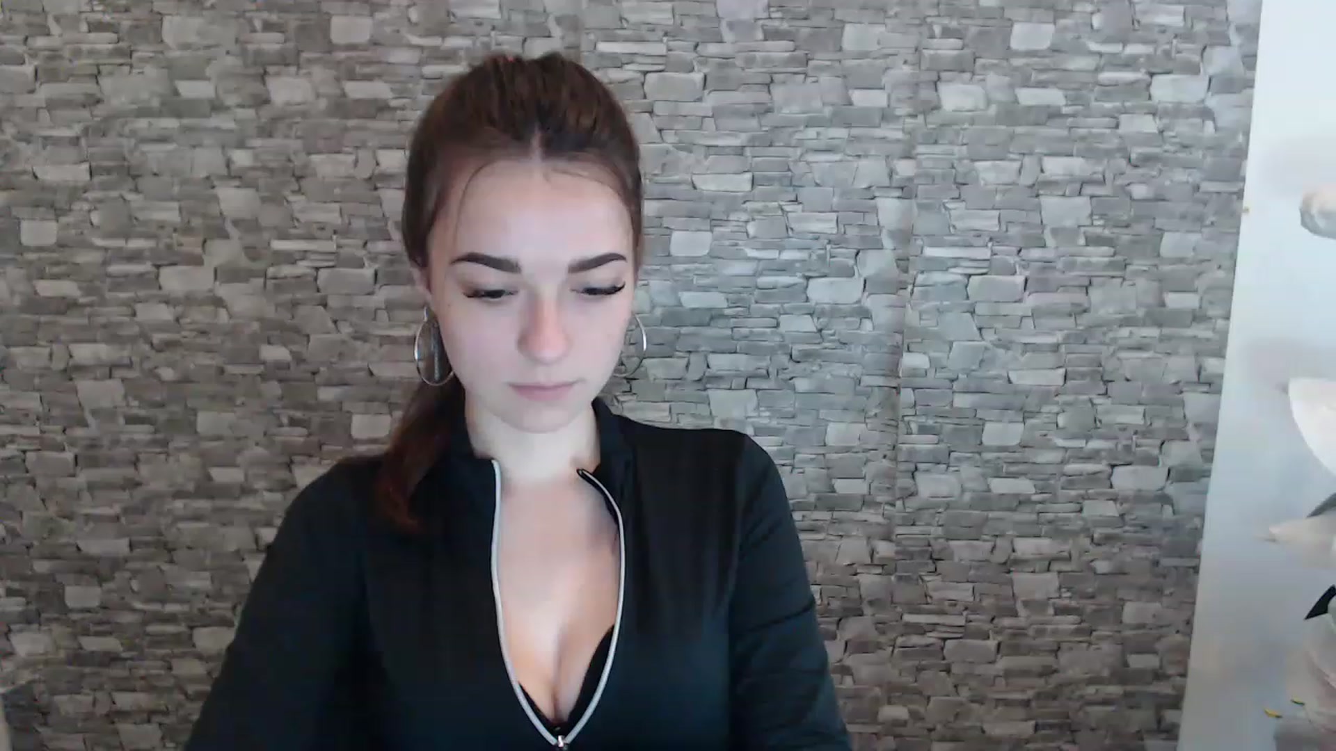 Gallery image thumbnail from Eva_Eldis's myfreecams stream on, 06/29/2023, 13:25 image 4 of 20