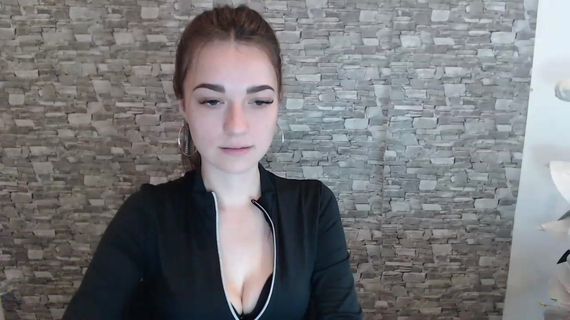Gallery image thumbnail from Eva_Eldis's myfreecams stream on, 06/29/2023, 13:25 image 6 of 20