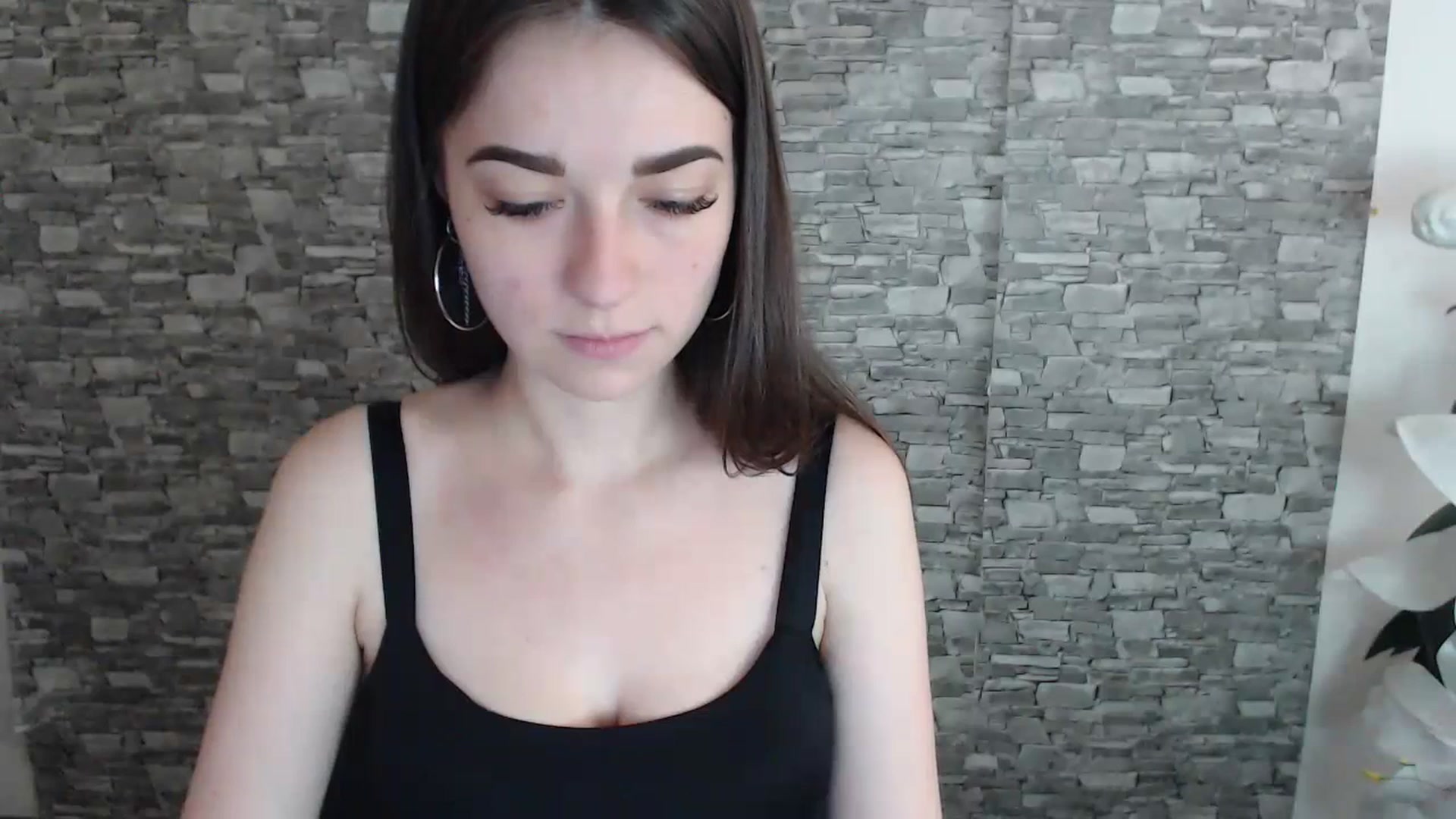 Gallery image thumbnail from Eva_Eldis's myfreecams stream on, 06/30/2023, 14:22 image 14 of 20