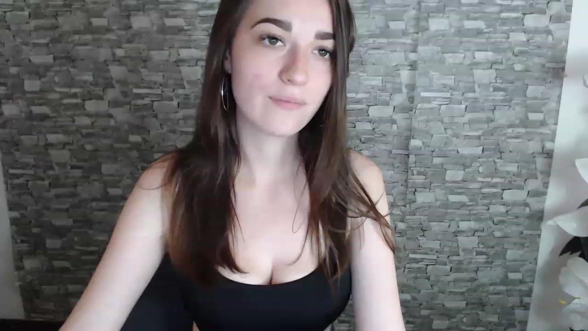 Gallery image thumbnail from Eva_Eldis's myfreecams stream on, 06/30/2023, 17:38 image 3 of 20