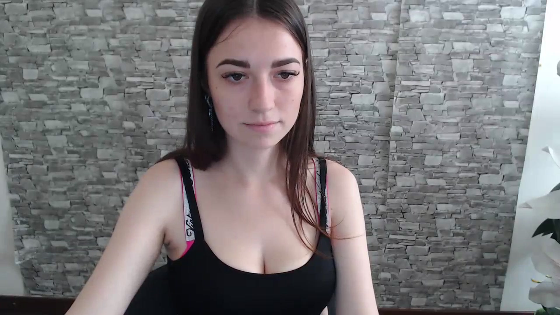 Gallery image thumbnail from Eva_Eldis's myfreecams stream on, 07/02/2023, 09:28 image 16 of 20