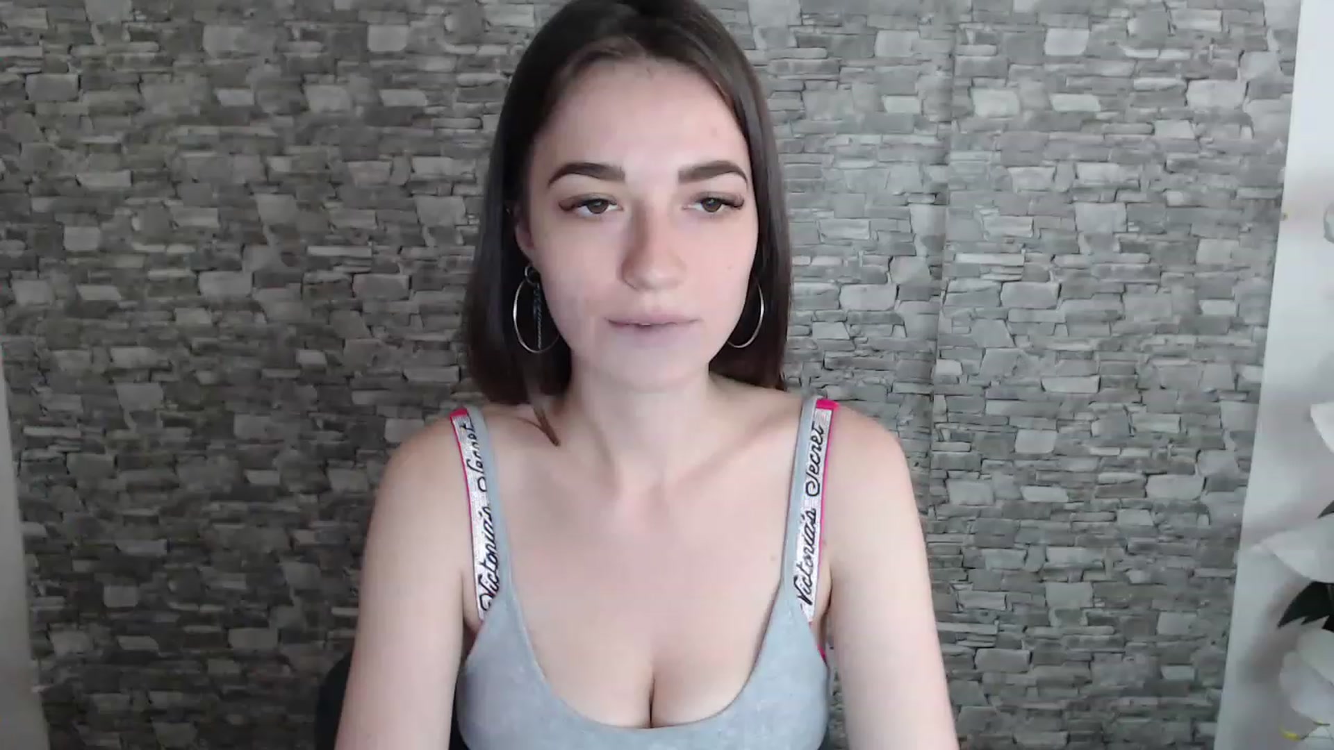 Gallery image thumbnail from Eva_Eldis's myfreecams stream on, 07/03/2023, 12:49 image 1 of 20