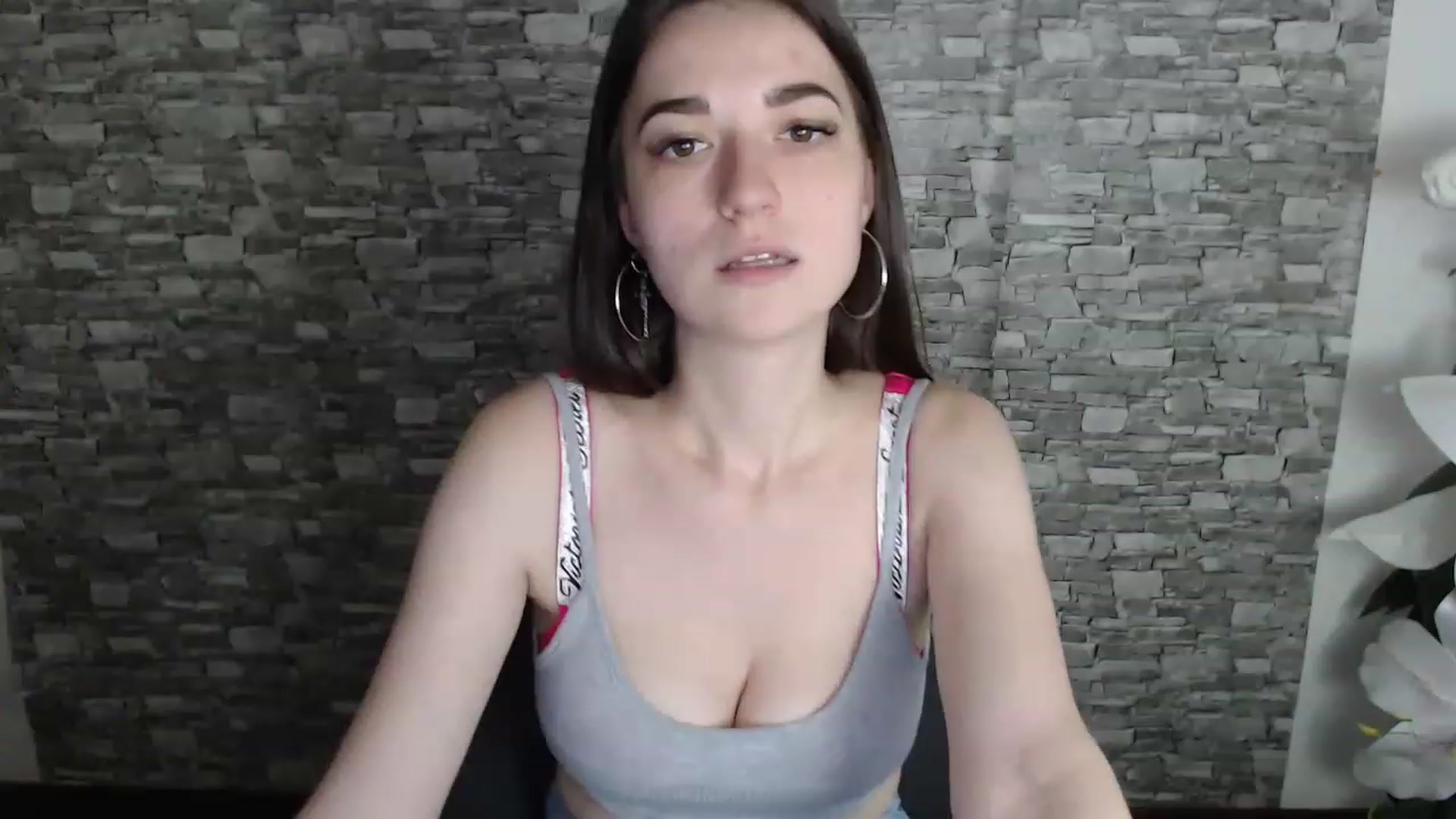 Gallery image thumbnail from Eva_Eldis's myfreecams stream on, 07/03/2023, 16:59 image 5 of 20