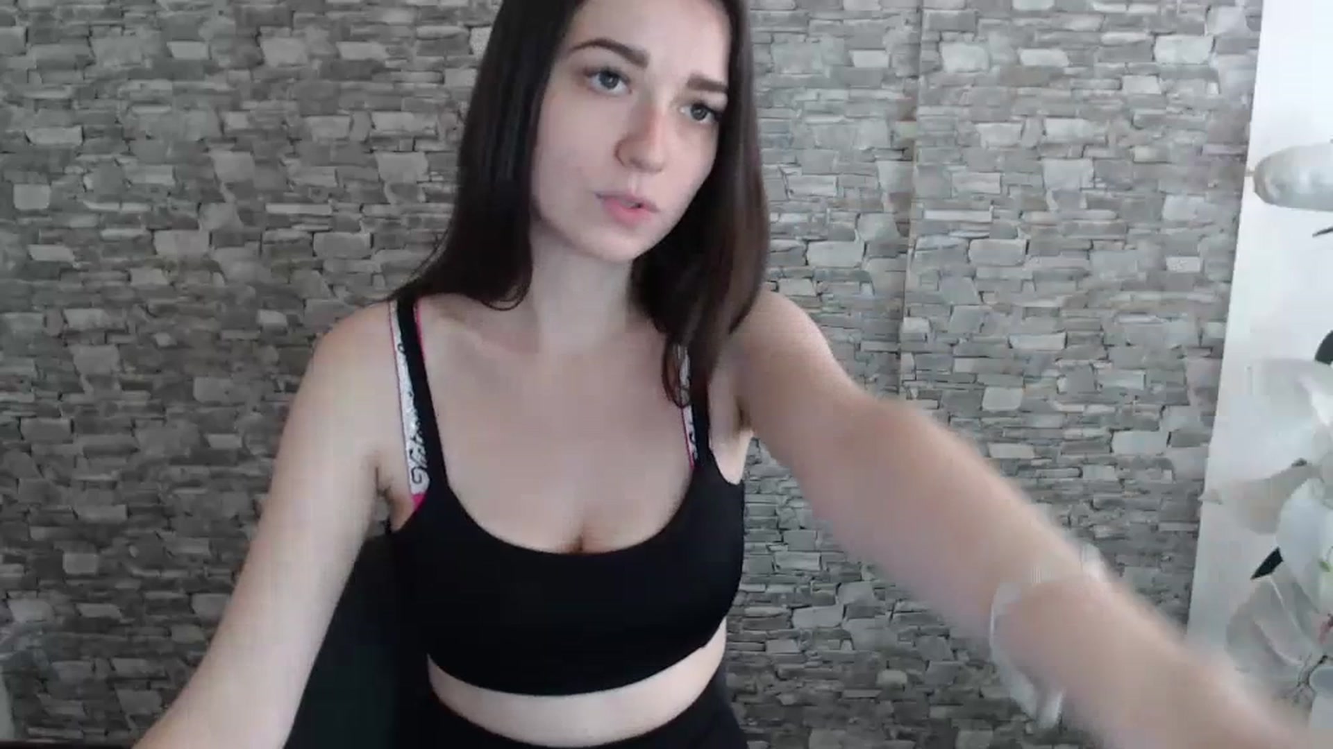 Gallery image thumbnail from Eva_Eldis's myfreecams stream on, 07/04/2023, 11:05 image 10 of 20