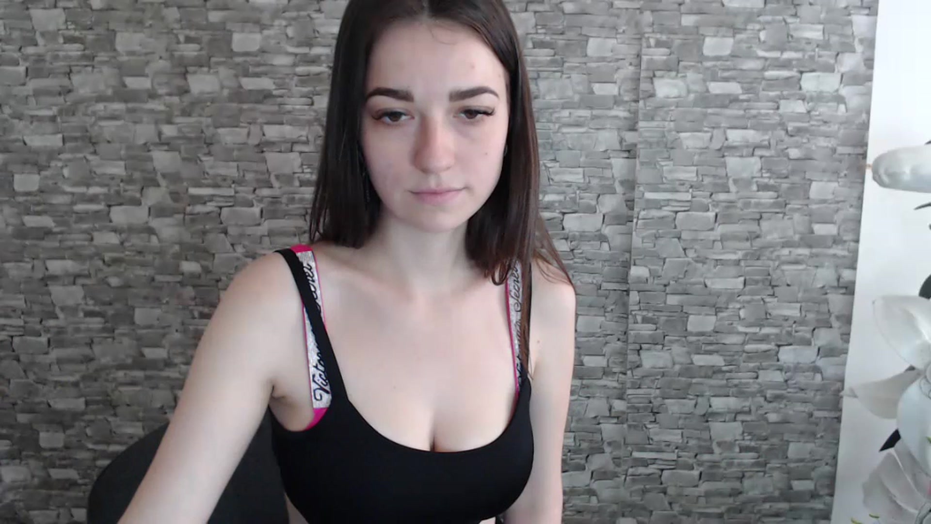 Gallery image thumbnail from Eva_Eldis's myfreecams stream on, 07/04/2023, 11:05 image 7 of 20