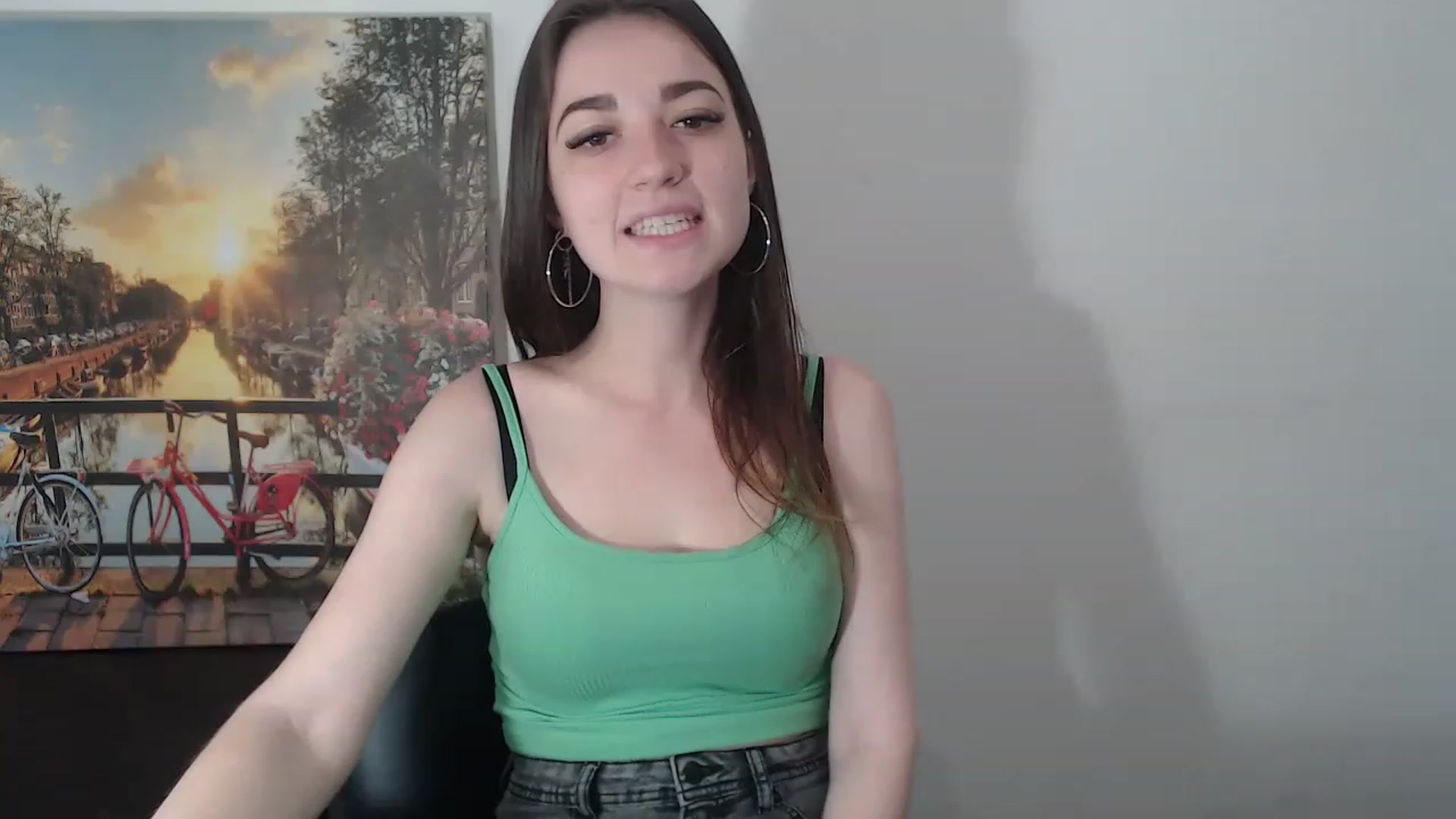Gallery image thumbnail from Eva_Eldis's myfreecams stream on, 07/06/2023, 09:54 image 5 of 20
