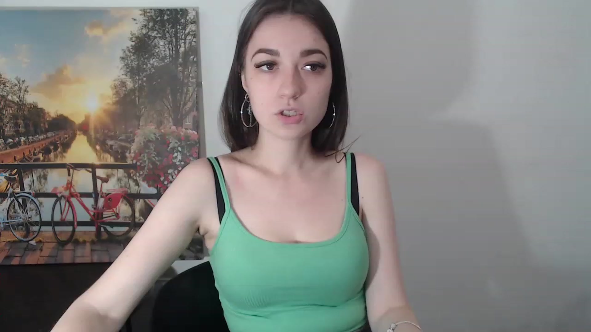 Gallery image thumbnail from Eva_Eldis's myfreecams stream on, 07/06/2023, 10:40 image 14 of 20