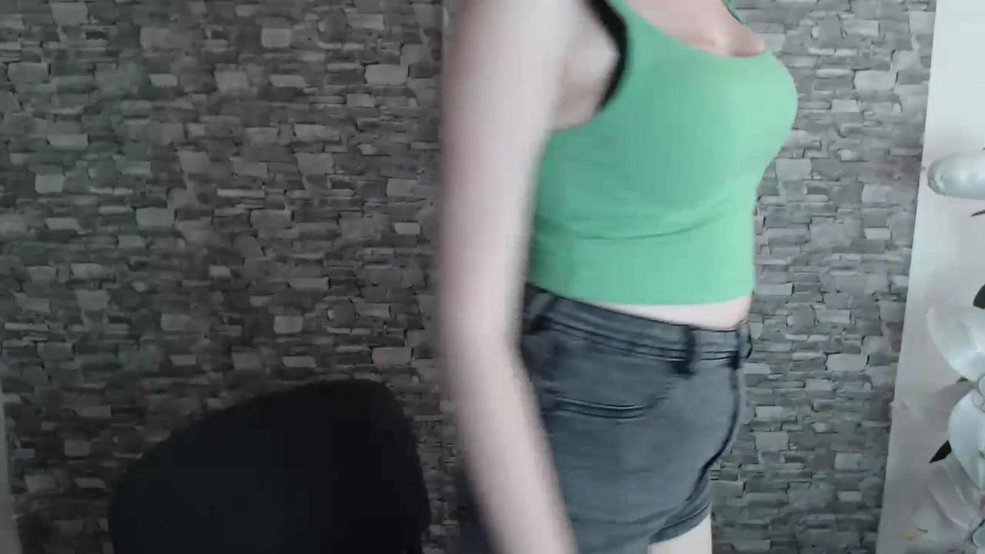 Gallery image thumbnail from Eva_Eldis's myfreecams stream on, 07/06/2023, 14:55 image 15 of 20