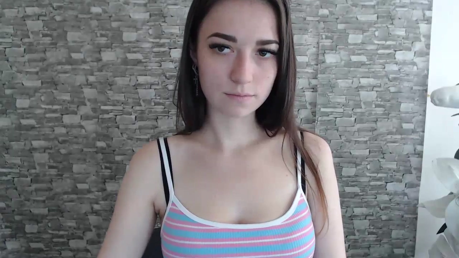 Gallery image thumbnail from Eva_Eldis's myfreecams stream on, 07/07/2023, 10:04 image 19 of 20