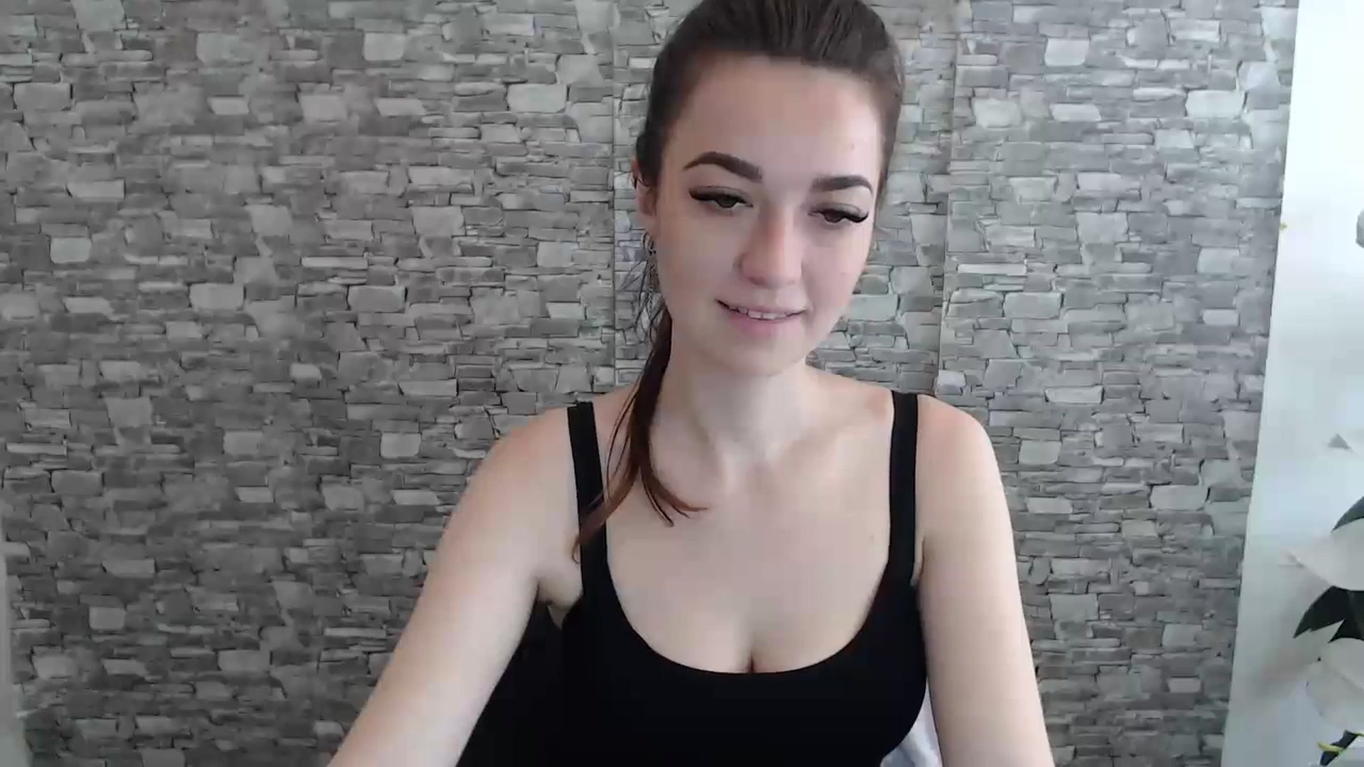 Gallery image thumbnail from Eva_Eldis's myfreecams stream on, 07/08/2023, 09:24 image 6 of 20