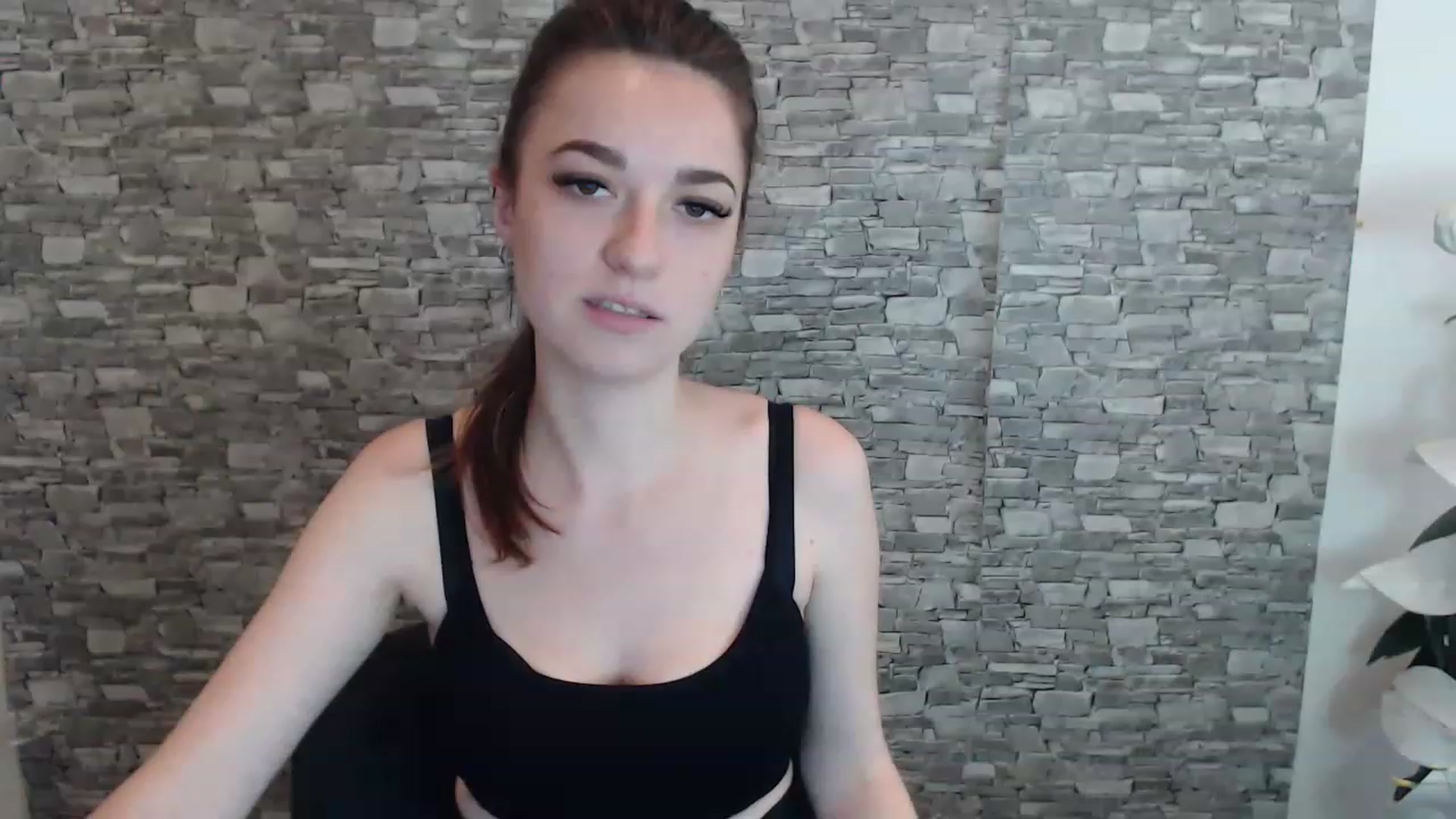 Gallery image thumbnail from Eva_Eldis's myfreecams stream on, 07/08/2023, 14:37 image 13 of 20