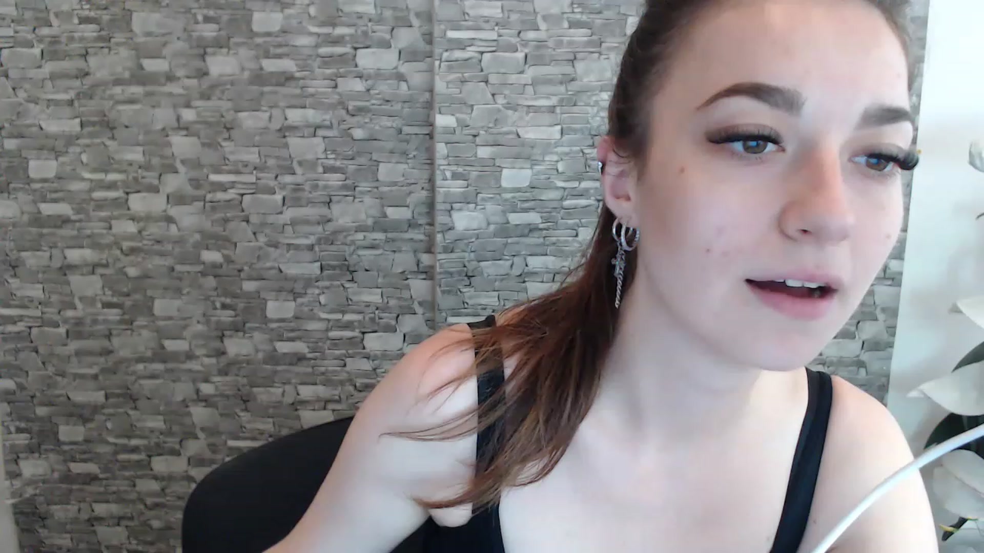Gallery image thumbnail from Eva_Eldis's myfreecams stream on, 07/08/2023, 14:37 image 1 of 20