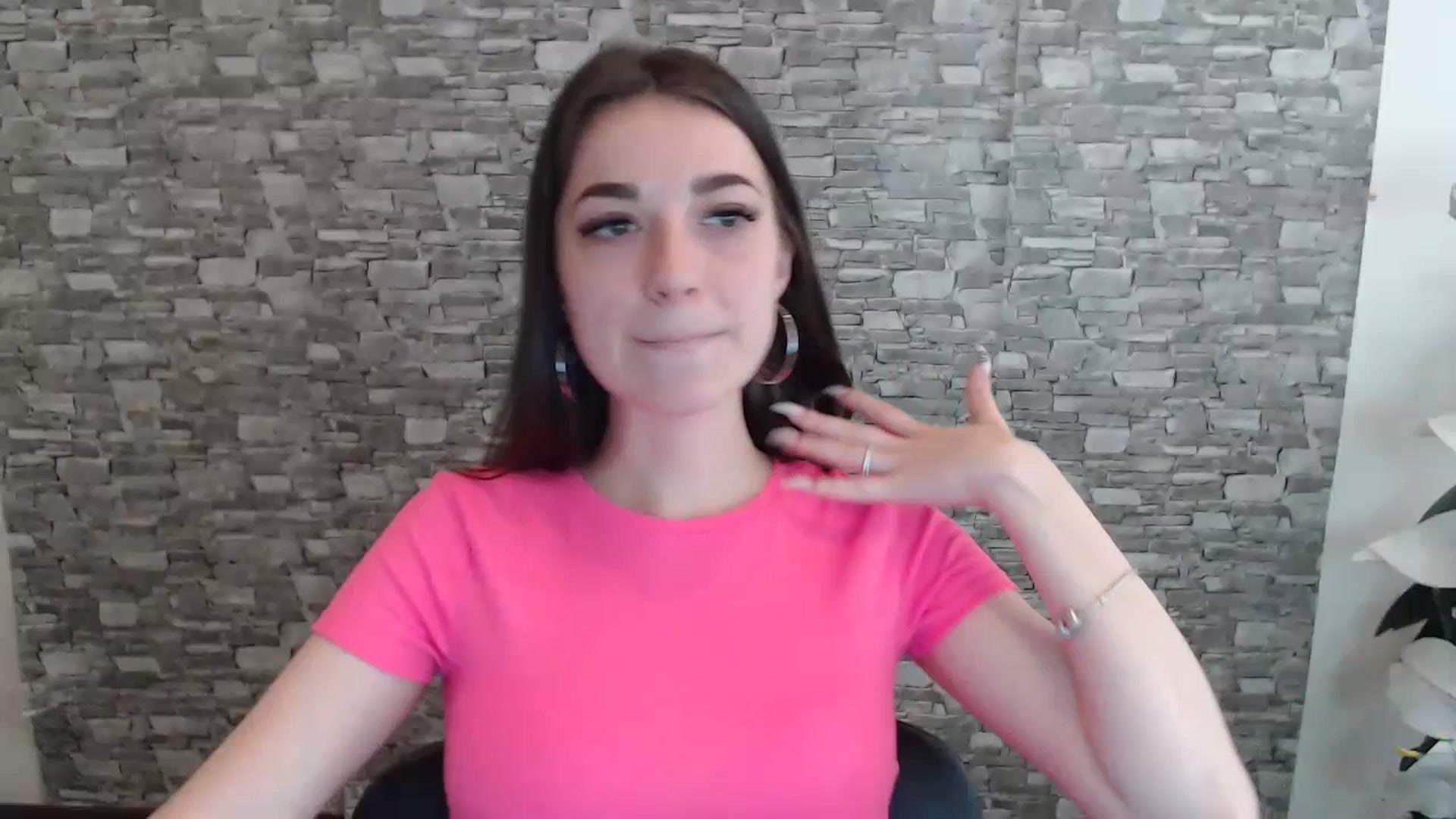 Gallery image thumbnail from Eva_Eldis's myfreecams stream on, 07/10/2023, 13:24 image 1 of 20