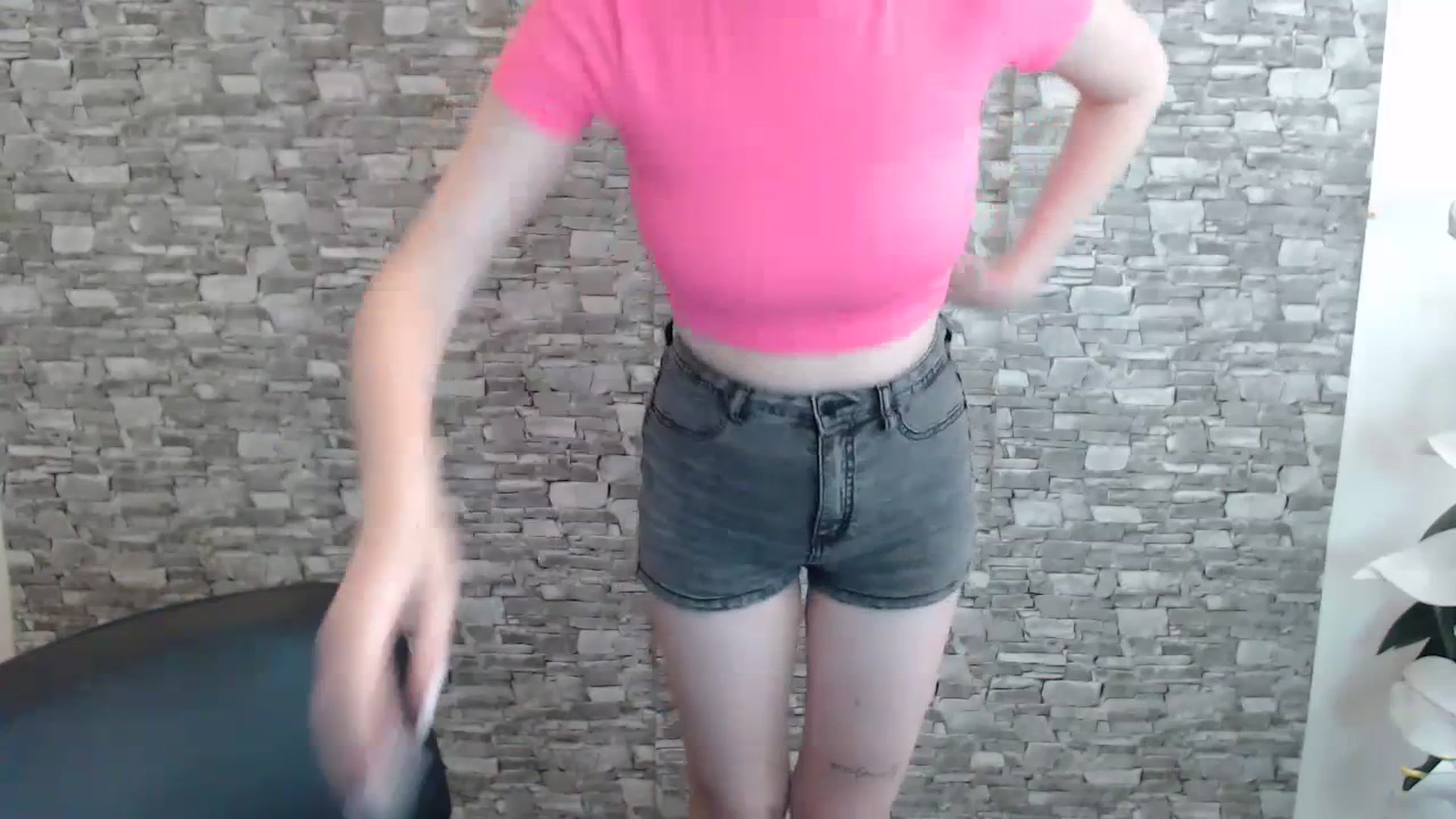 Gallery image thumbnail from Eva_Eldis's myfreecams stream on, 07/10/2023, 13:24 image 9 of 20