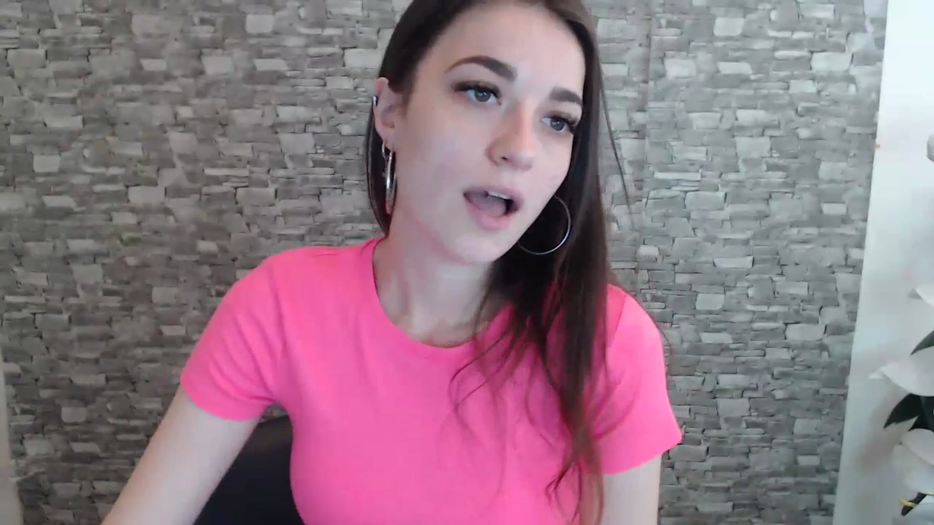 Gallery image thumbnail from Eva_Eldis's myfreecams stream on, 07/10/2023, 14:52 image 2 of 20