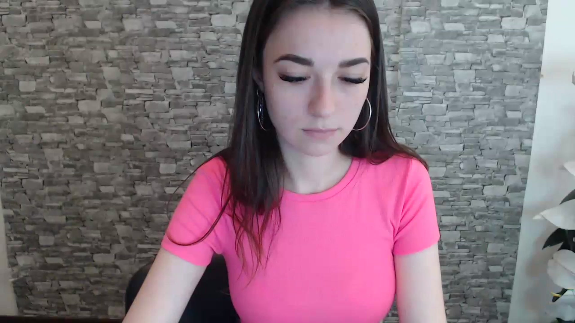 Gallery image thumbnail from Eva_Eldis's myfreecams stream on, 07/10/2023, 16:07 image 19 of 20