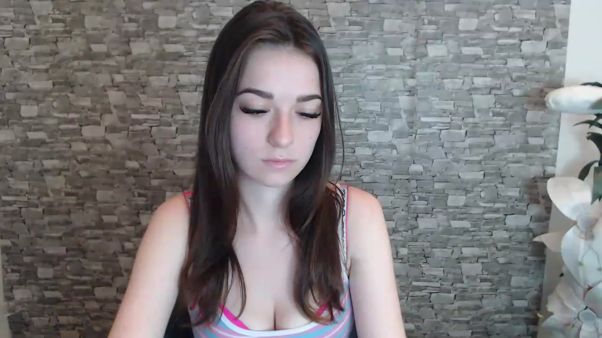 Gallery image thumbnail from Eva_Eldis's myfreecams stream on, 07/11/2023, 16:14 image 20 of 20