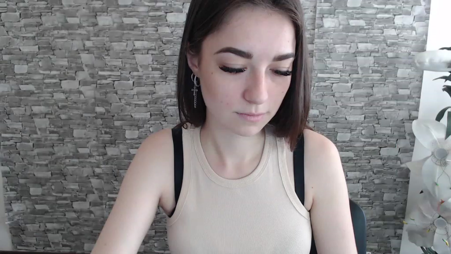 Gallery image thumbnail from Eva_Eldis's myfreecams stream on, 07/13/2023, 09:05 image 1 of 20