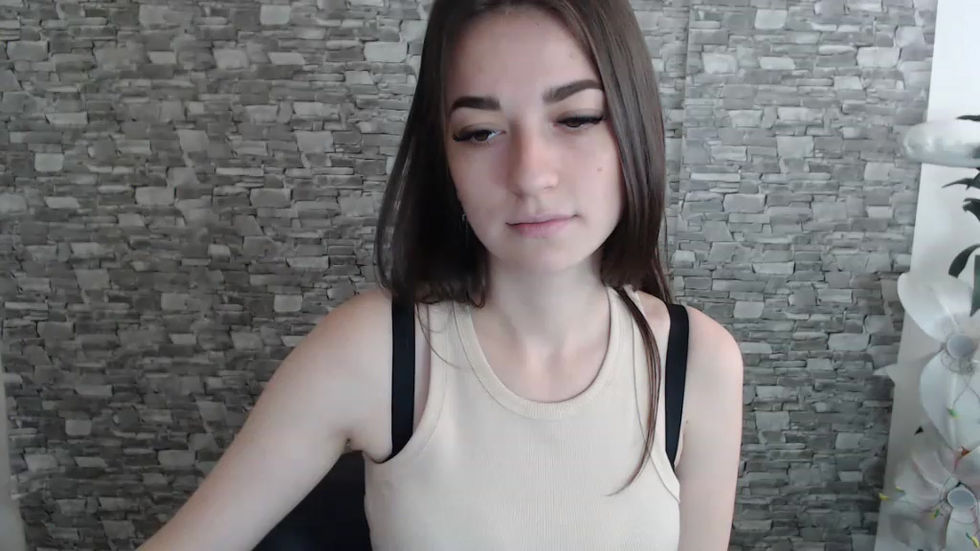 Gallery image thumbnail from Eva_Eldis's myfreecams stream on, 07/13/2023, 11:04 image 5 of 20