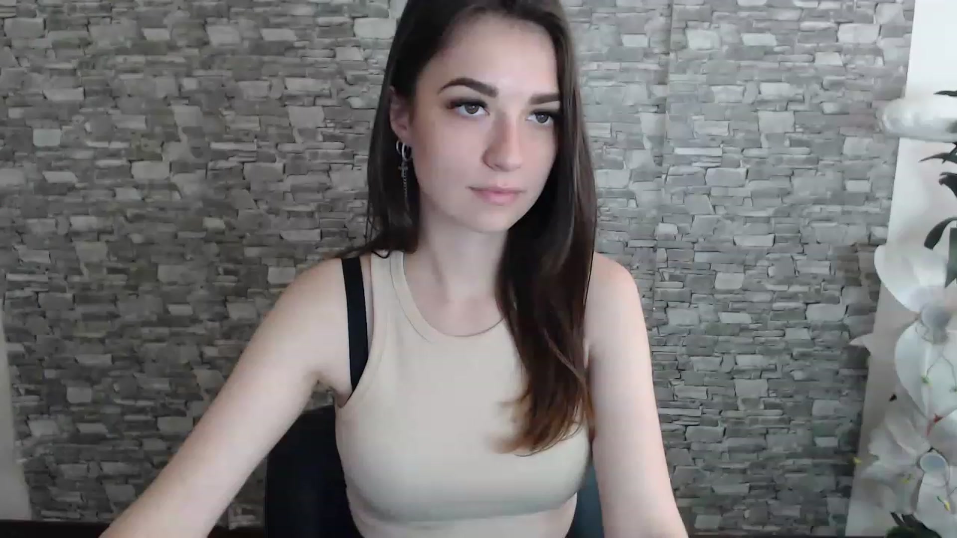 Gallery image thumbnail from Eva_Eldis's myfreecams stream on, 07/13/2023, 13:12 image 13 of 20