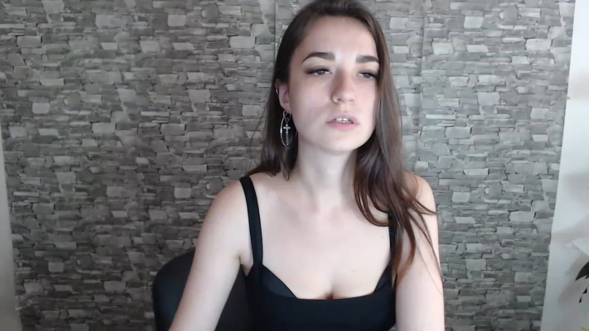 Gallery image thumbnail from Eva_Eldis's myfreecams stream on, 07/15/2023, 14:46 image 11 of 20