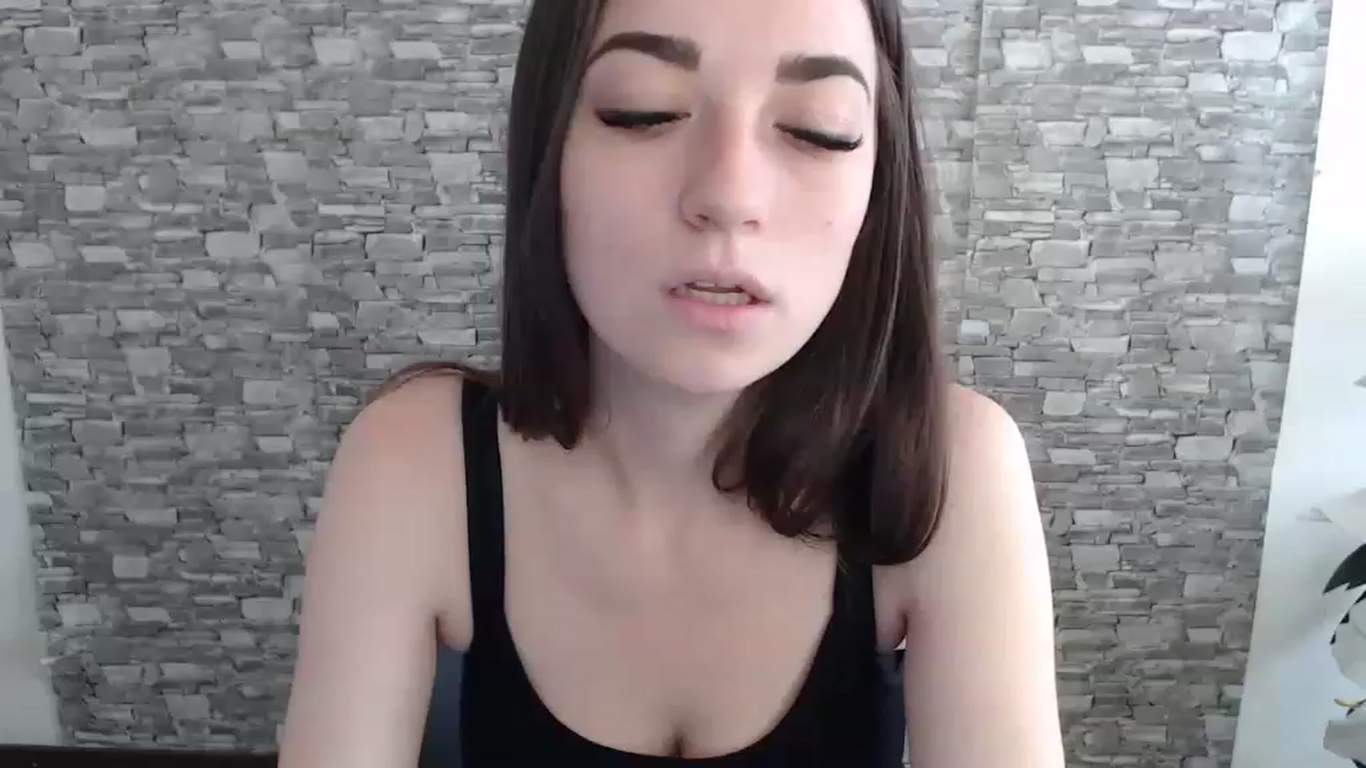 Gallery image thumbnail from Eva_Eldis's myfreecams stream on, 07/16/2023, 09:05 image 14 of 20
