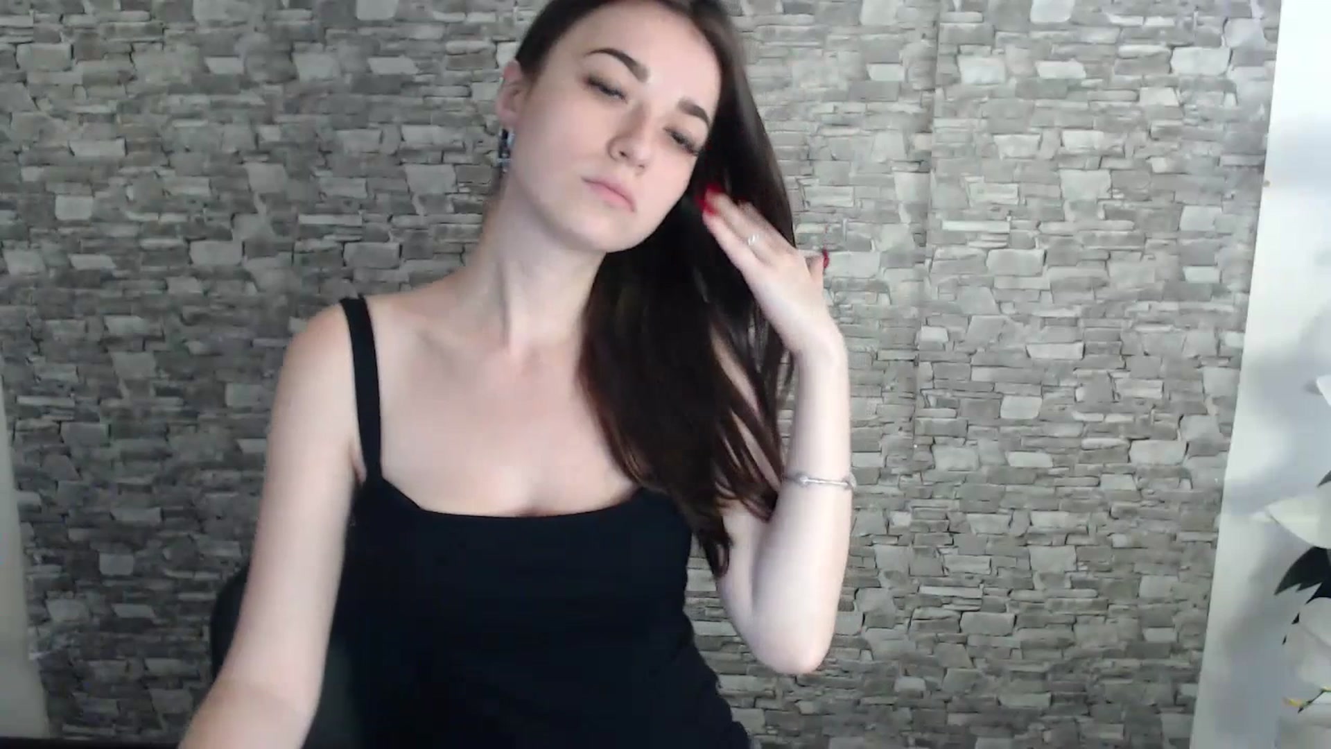 Gallery image thumbnail from Eva_Eldis's myfreecams stream on, 07/17/2023, 14:10 image 6 of 20