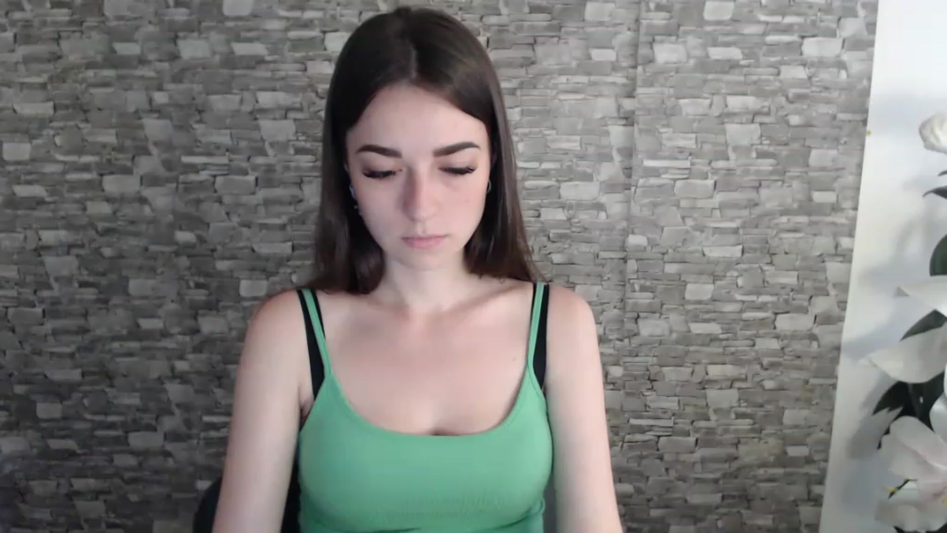 Gallery image thumbnail from Eva_Eldis's myfreecams stream on, 07/18/2023, 13:34 image 14 of 20