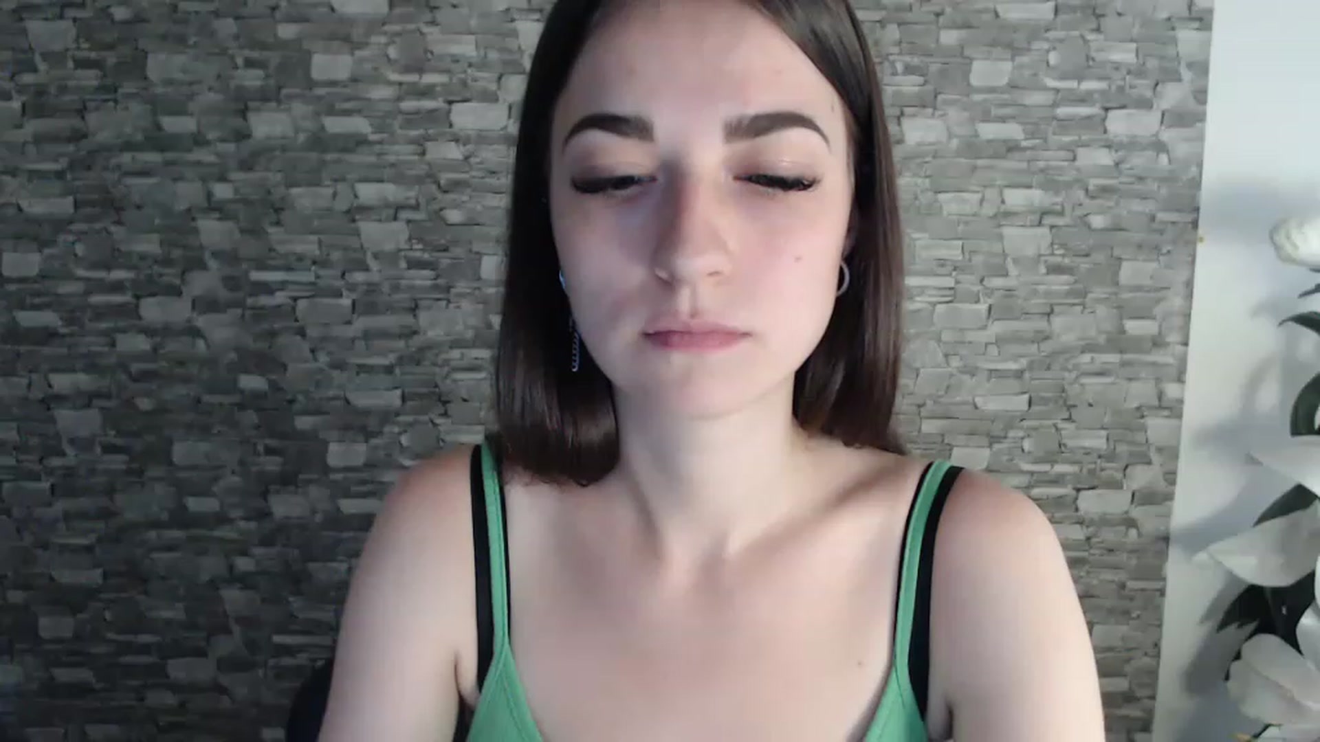 Gallery image thumbnail from Eva_Eldis's myfreecams stream on, 07/18/2023, 14:59 image 14 of 20