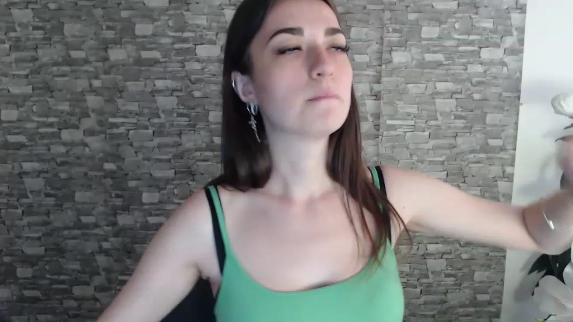Gallery image thumbnail from Eva_Eldis's myfreecams stream on, 07/18/2023, 14:59 image 2 of 20