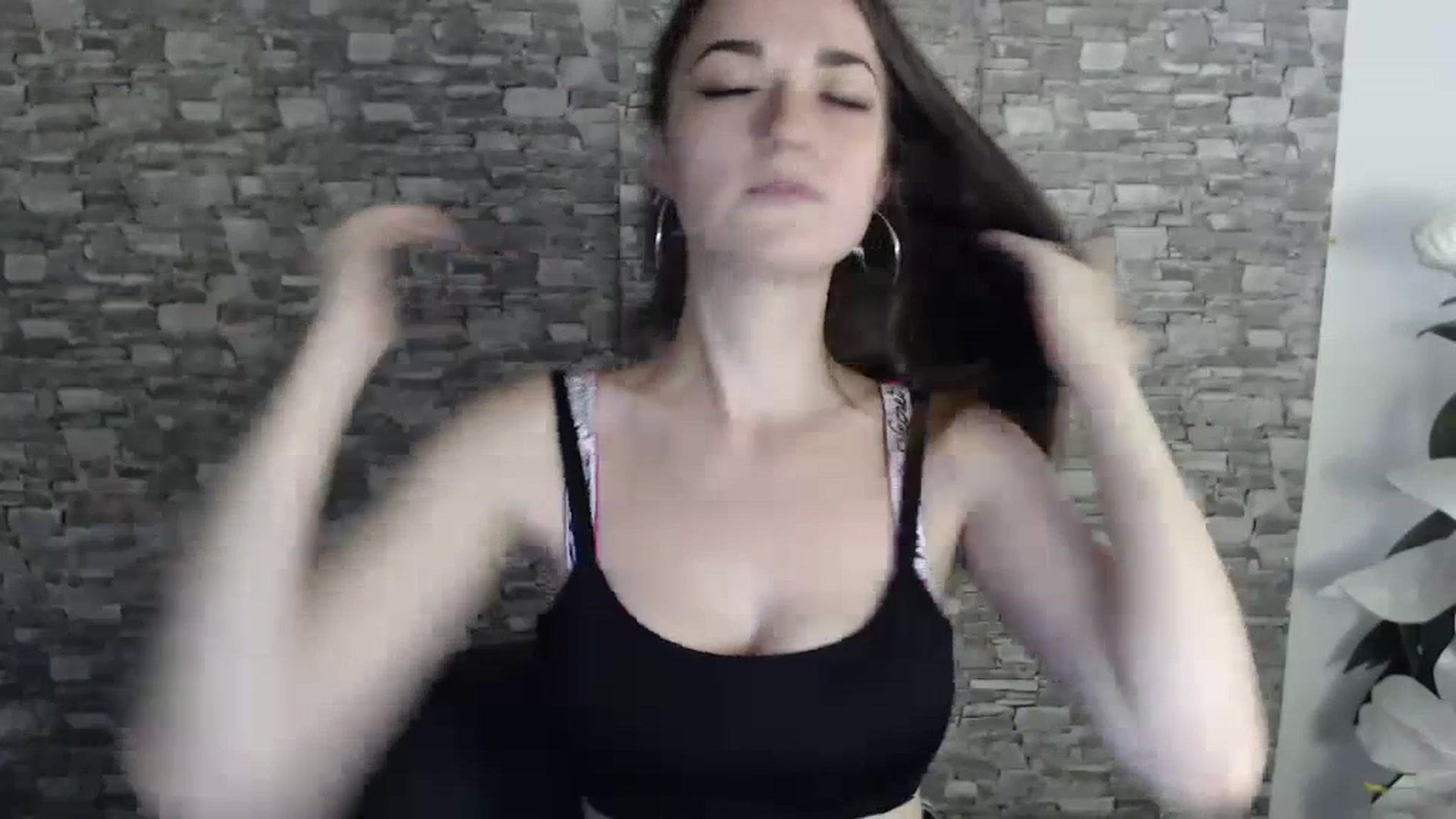 Gallery image thumbnail from Eva_Eldis's myfreecams stream on, 07/19/2023, 15:50 image 17 of 20