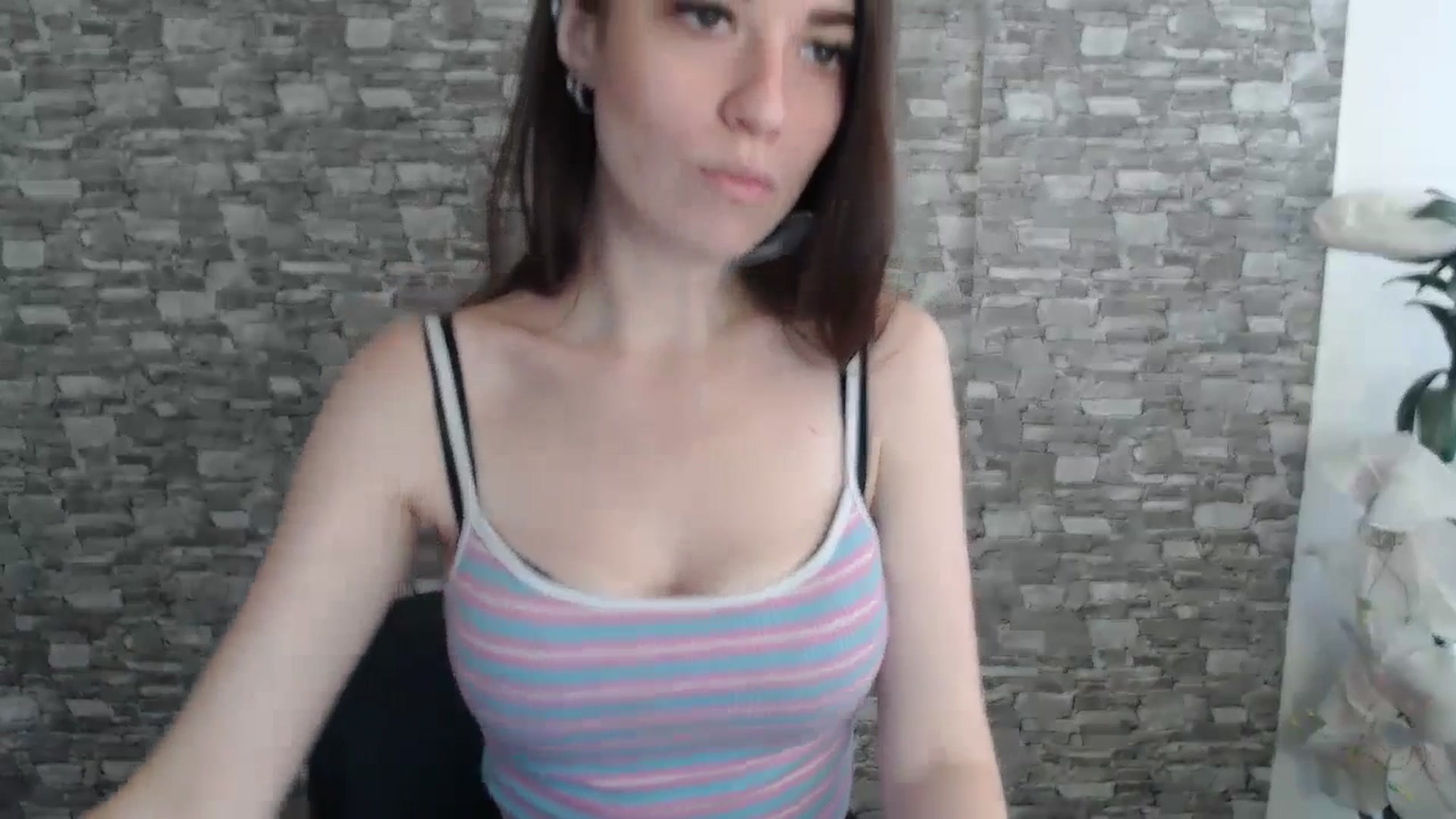 Gallery image thumbnail from Eva_Eldis's myfreecams stream on, 07/21/2023, 11:19 image 2 of 20