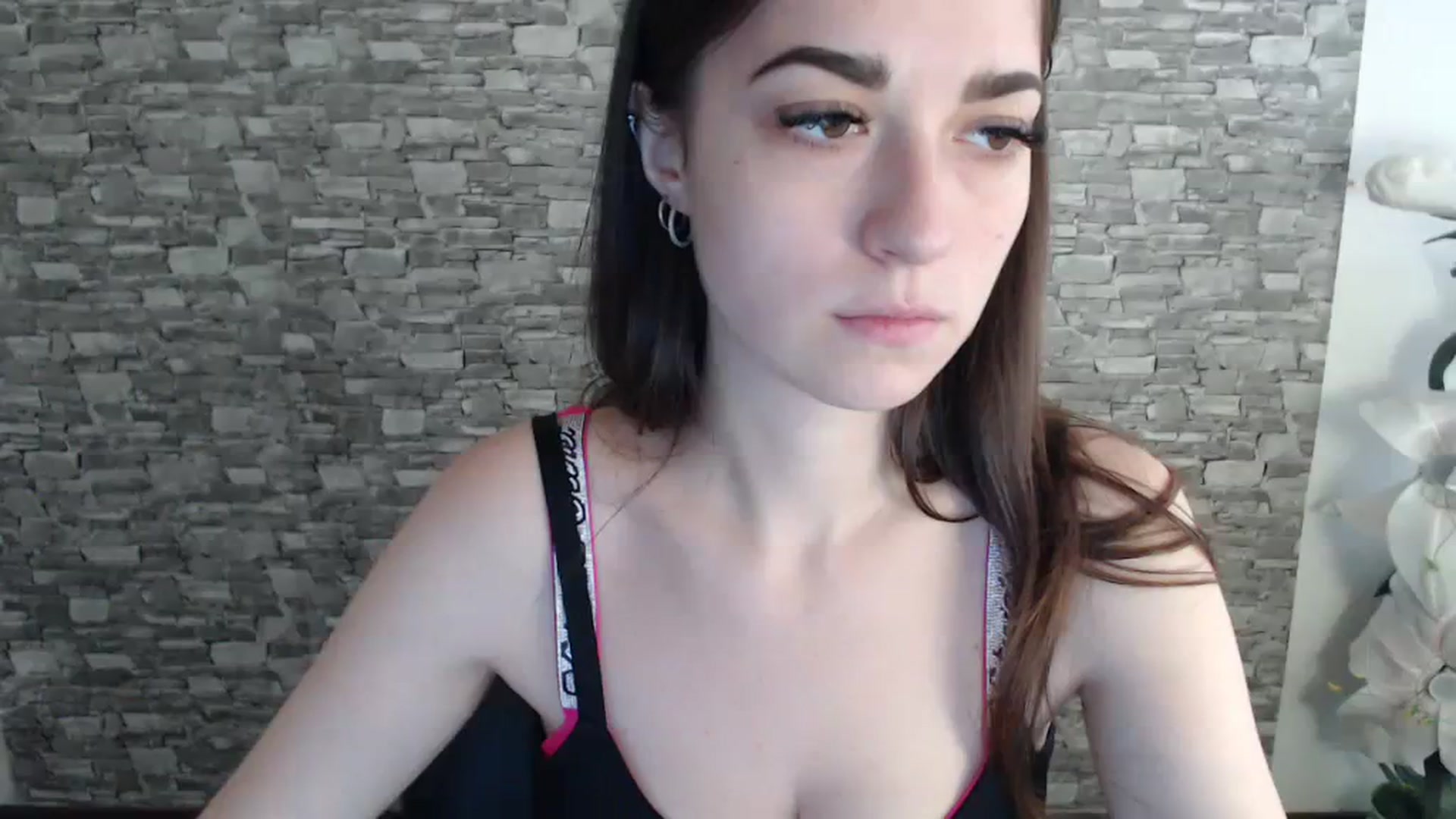 Gallery image thumbnail from Eva_Eldis's myfreecams stream on, 07/22/2023, 11:25 image 11 of 20