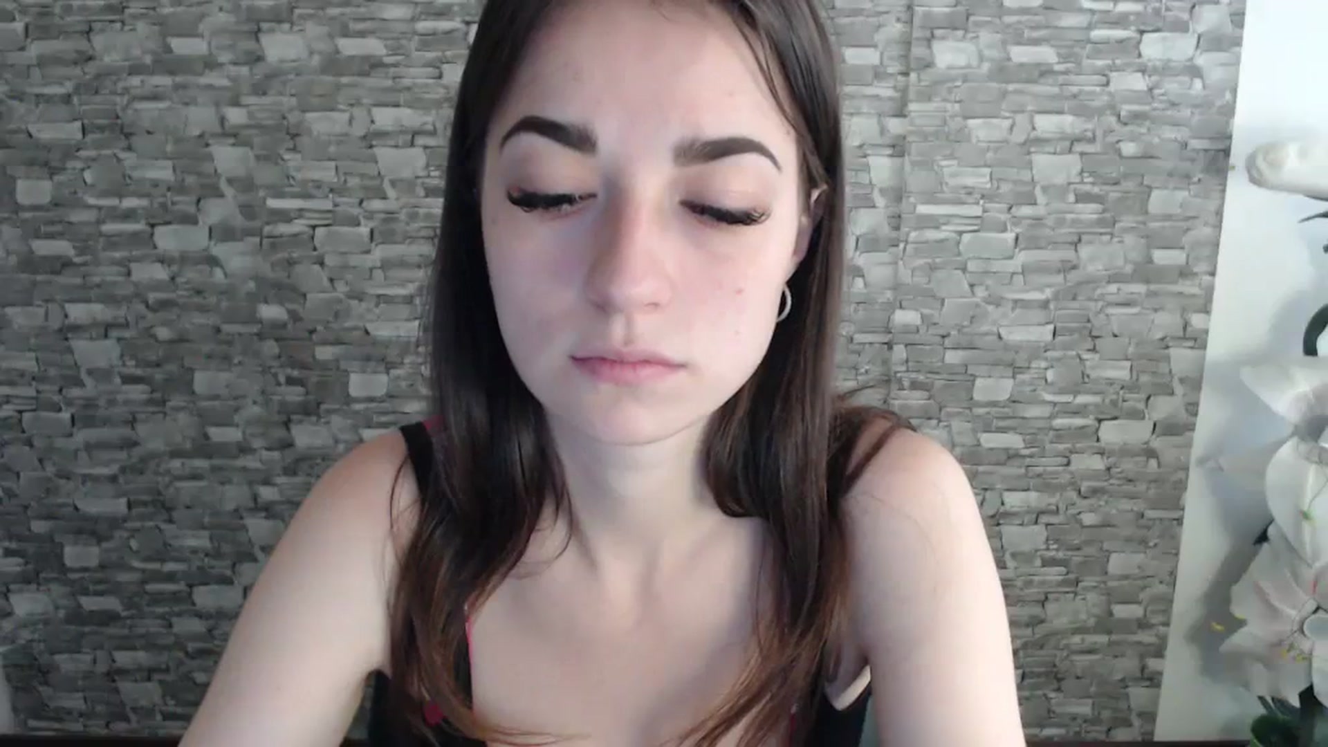 Gallery image thumbnail from Eva_Eldis's myfreecams stream on, 07/22/2023, 11:25 image 3 of 20