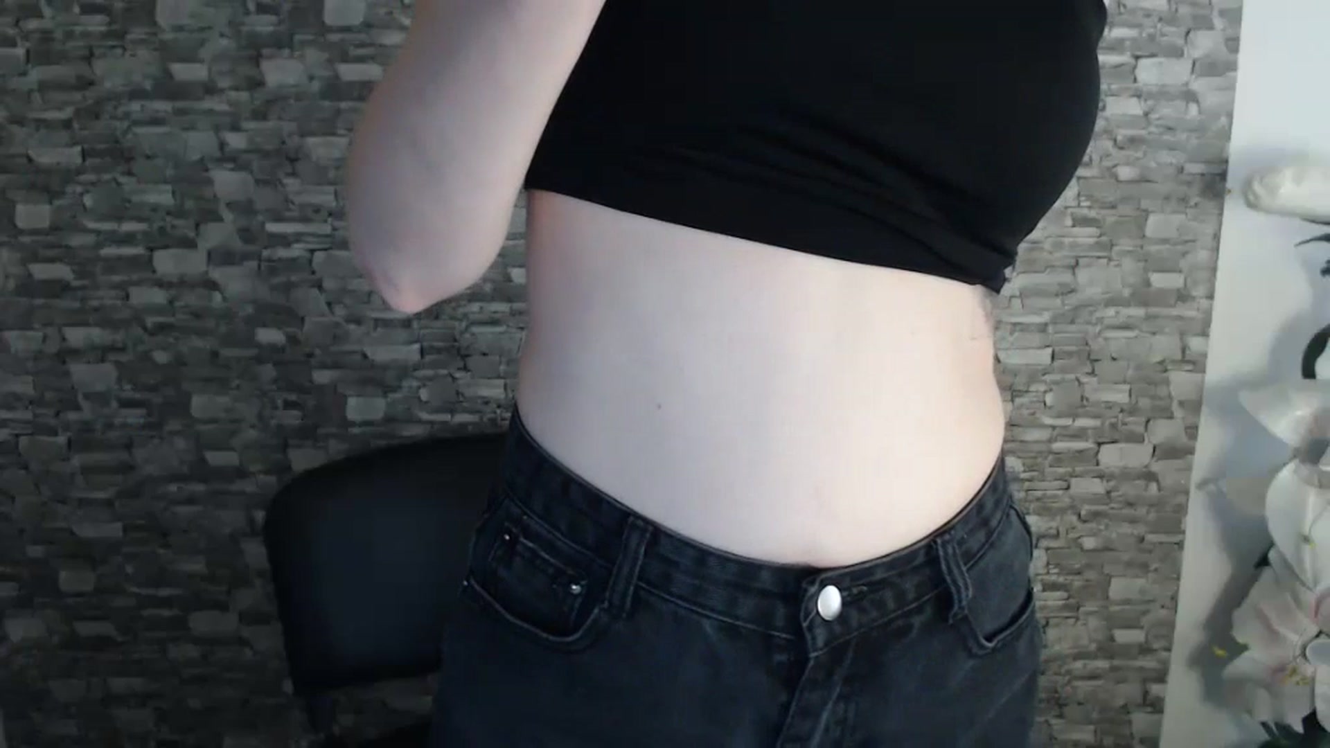 Gallery image thumbnail from Eva_Eldis's myfreecams stream on, 07/22/2023, 14:19 image 8 of 20