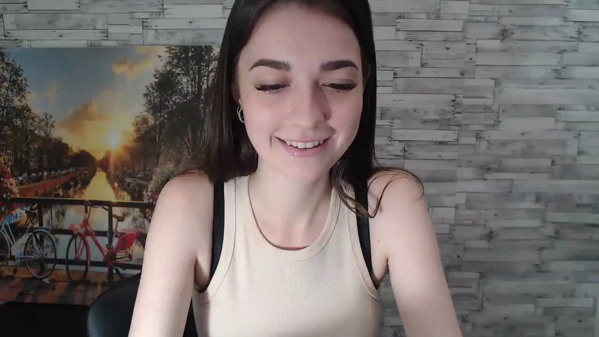 Gallery image thumbnail from Eva_Eldis's myfreecams stream on, 07/24/2023, 14:22 image 16 of 20