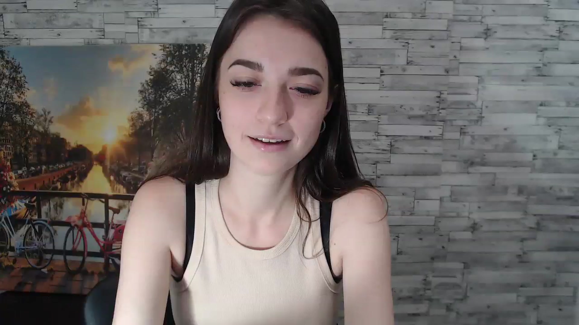 Gallery image thumbnail from Eva_Eldis's myfreecams stream on, 07/24/2023, 14:22 image 17 of 20