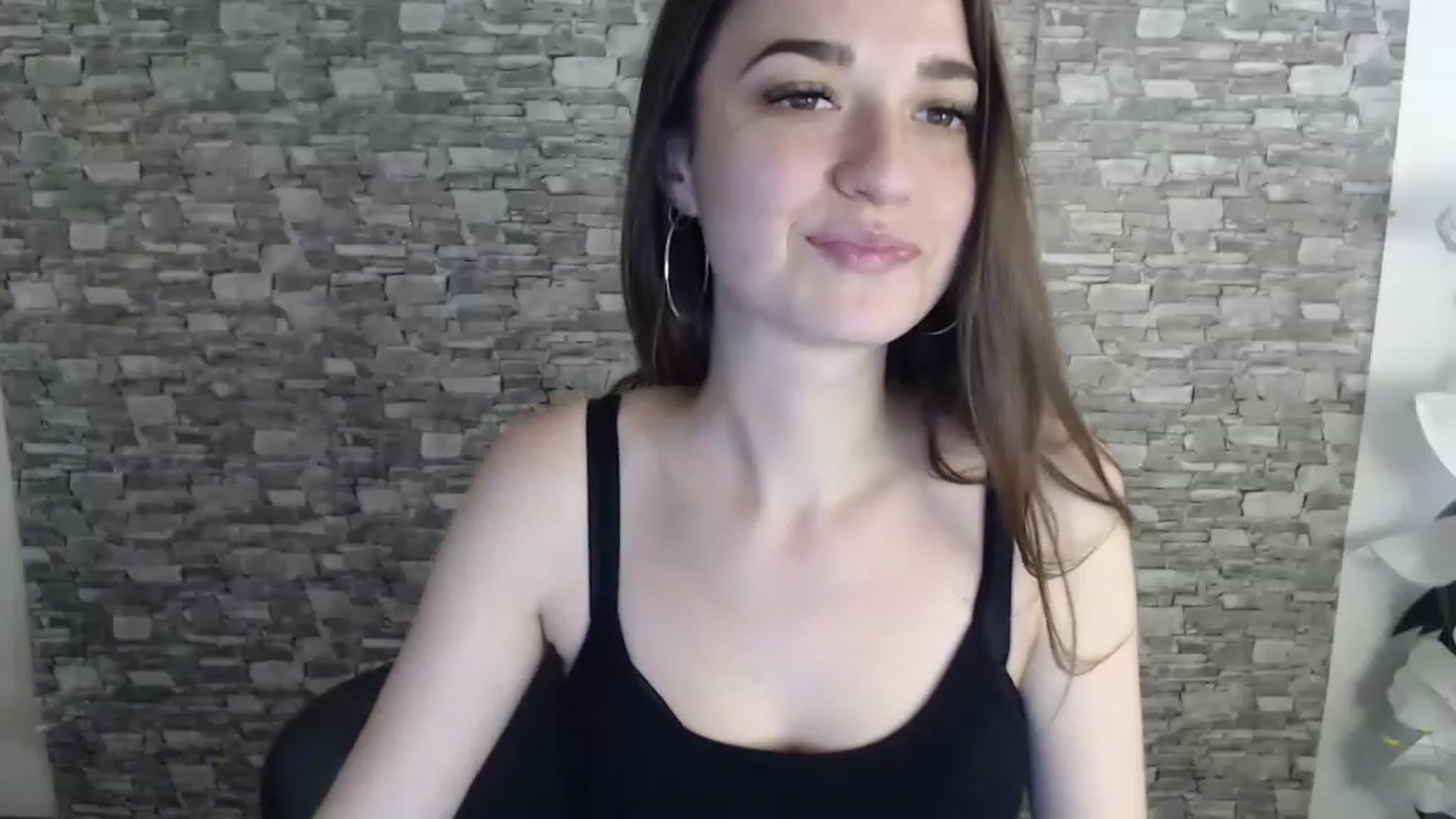 Gallery image thumbnail from Eva_Eldis's myfreecams stream on, 07/25/2023, 15:44 image 4 of 20