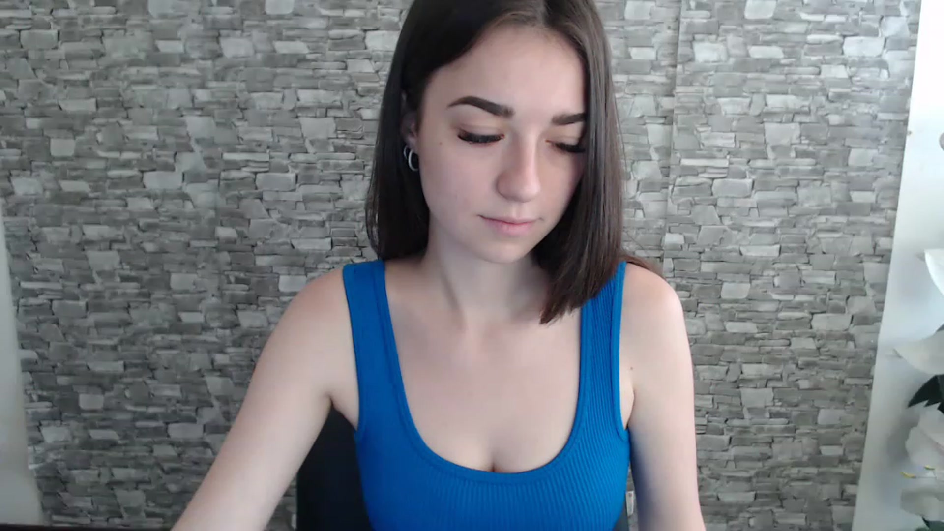 Gallery image thumbnail from Eva_Eldis's myfreecams stream on, 07/26/2023, 10:25 image 4 of 20